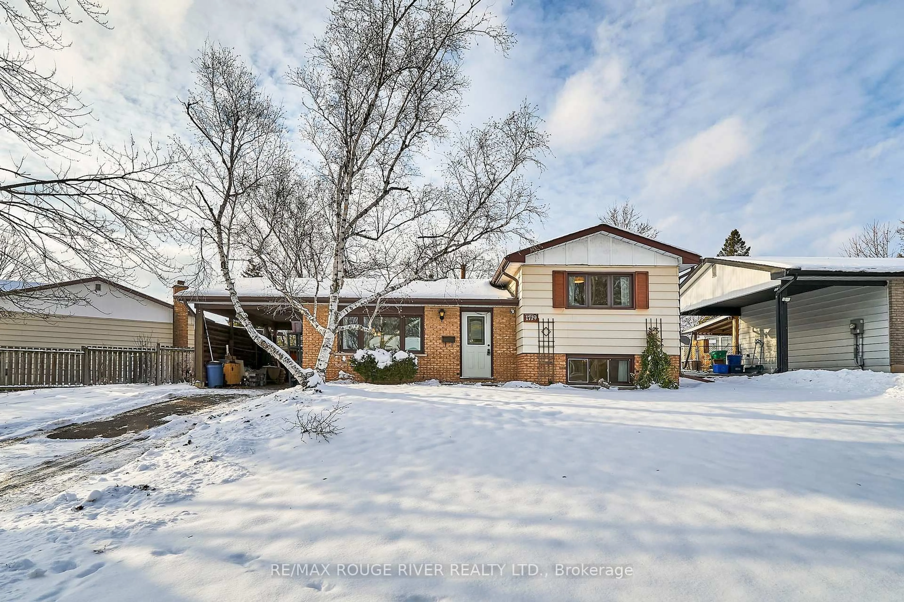 Home with brick exterior material, street for 1719 Stewartcroft Cres, Peterborough Ontario K9K 1K1