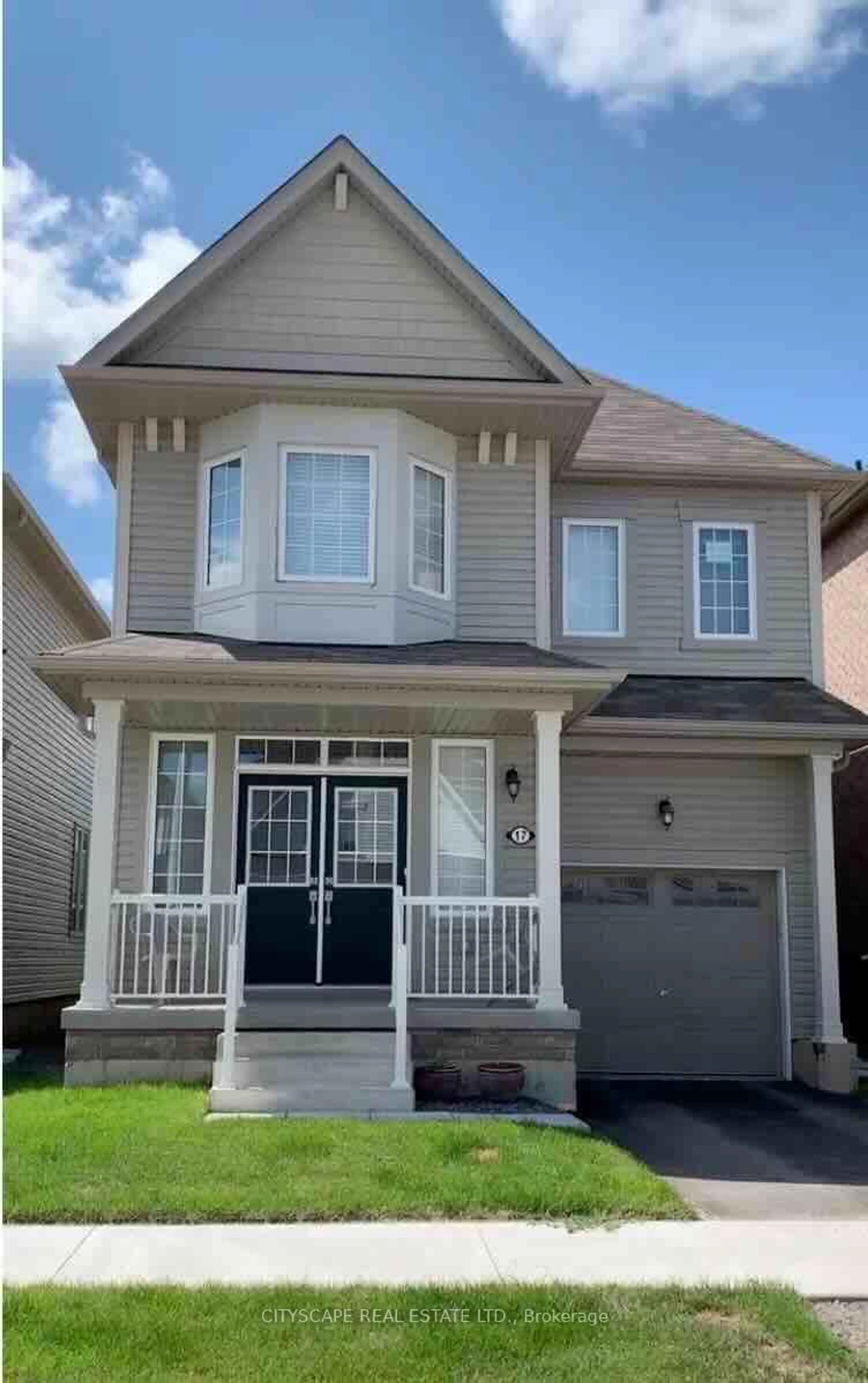 Home with vinyl exterior material, street for 17 Beatty Ave, Thorold Ontario L3B 5N5