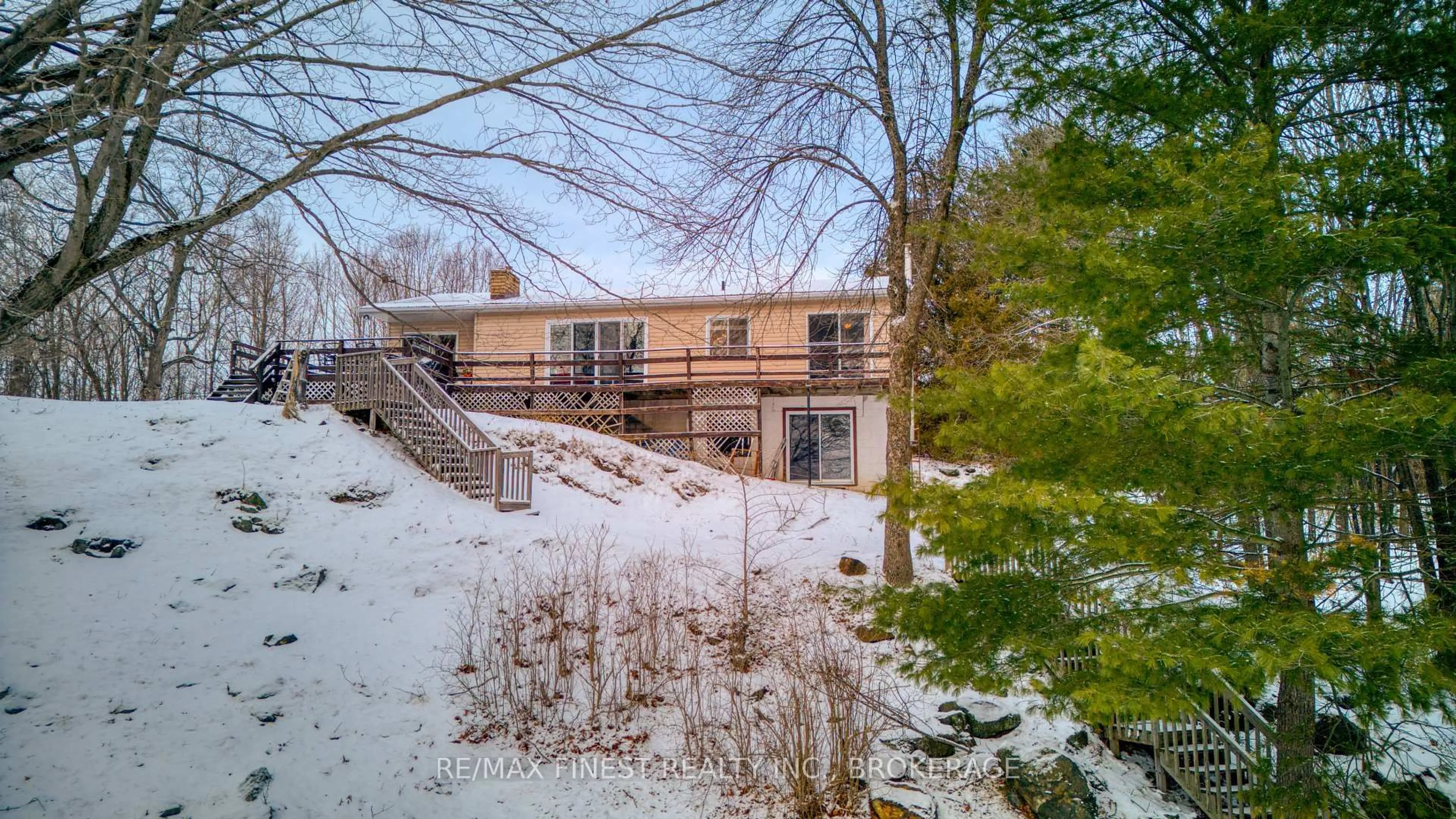 A pic from outside/outdoor area/front of a property/back of a property/a pic from drone, unknown for 1182 Clement Rd, Sharbot Lake Ontario K0H 2P0
