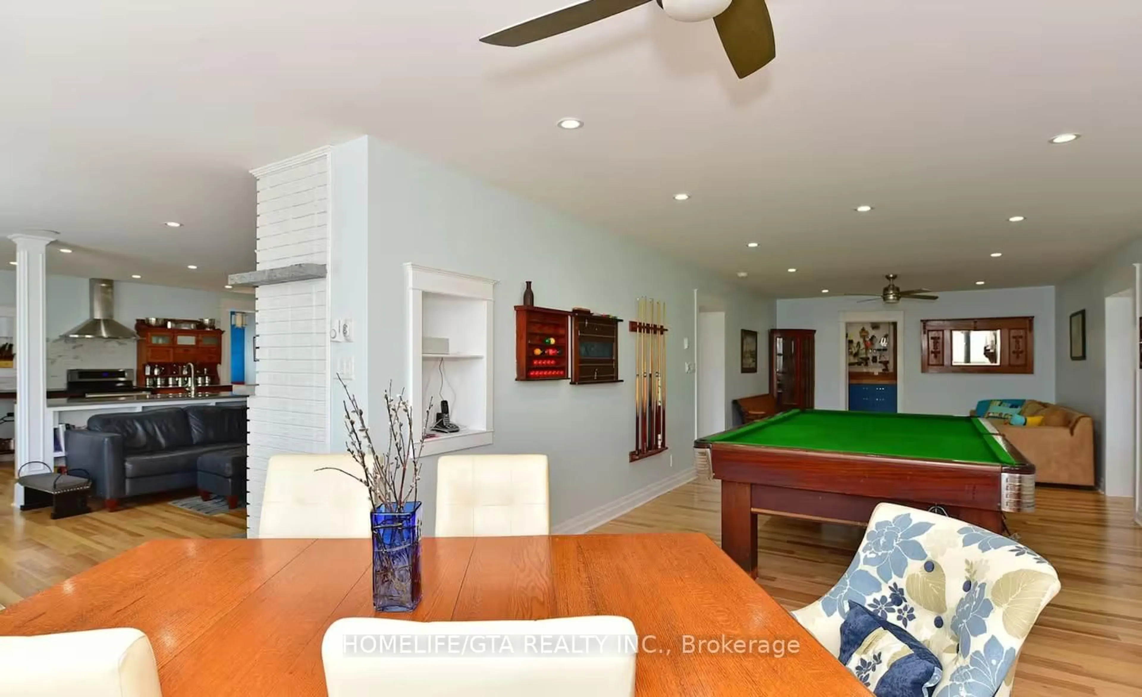 Unknown for 136 12 O'clock Point Rd, Quinte West Ontario K0K 1L0