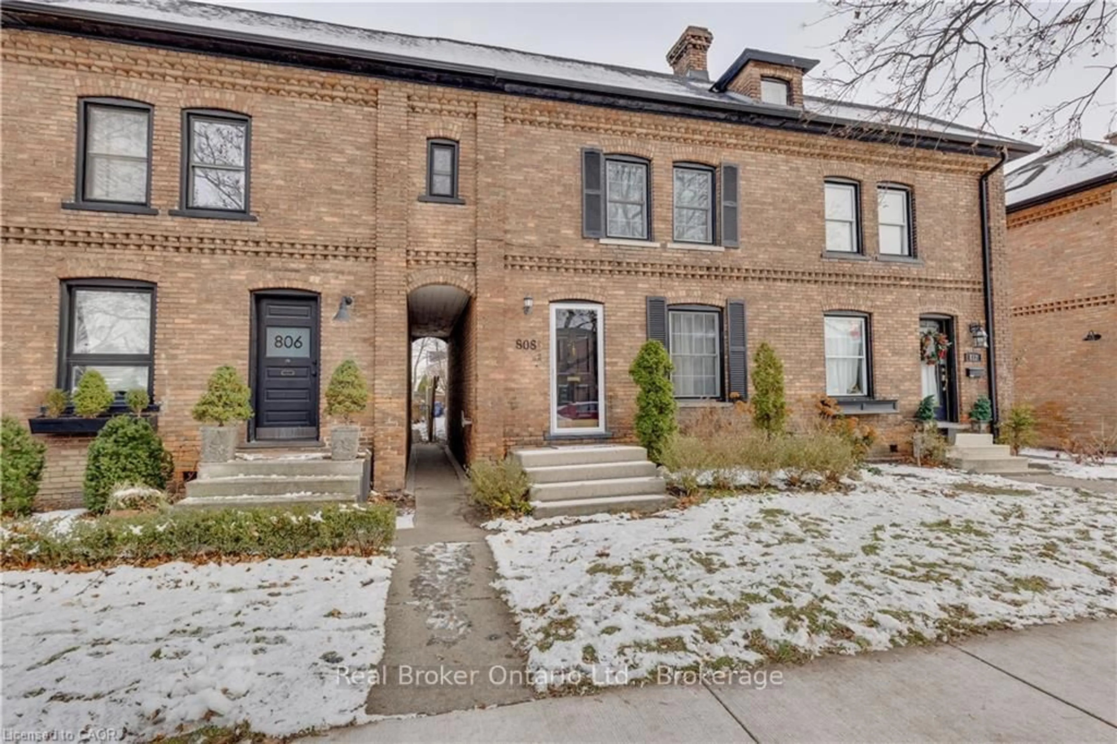 Home with brick exterior material, street for 808 Monmouth Rd, Essex Ontario N8Y 3L4