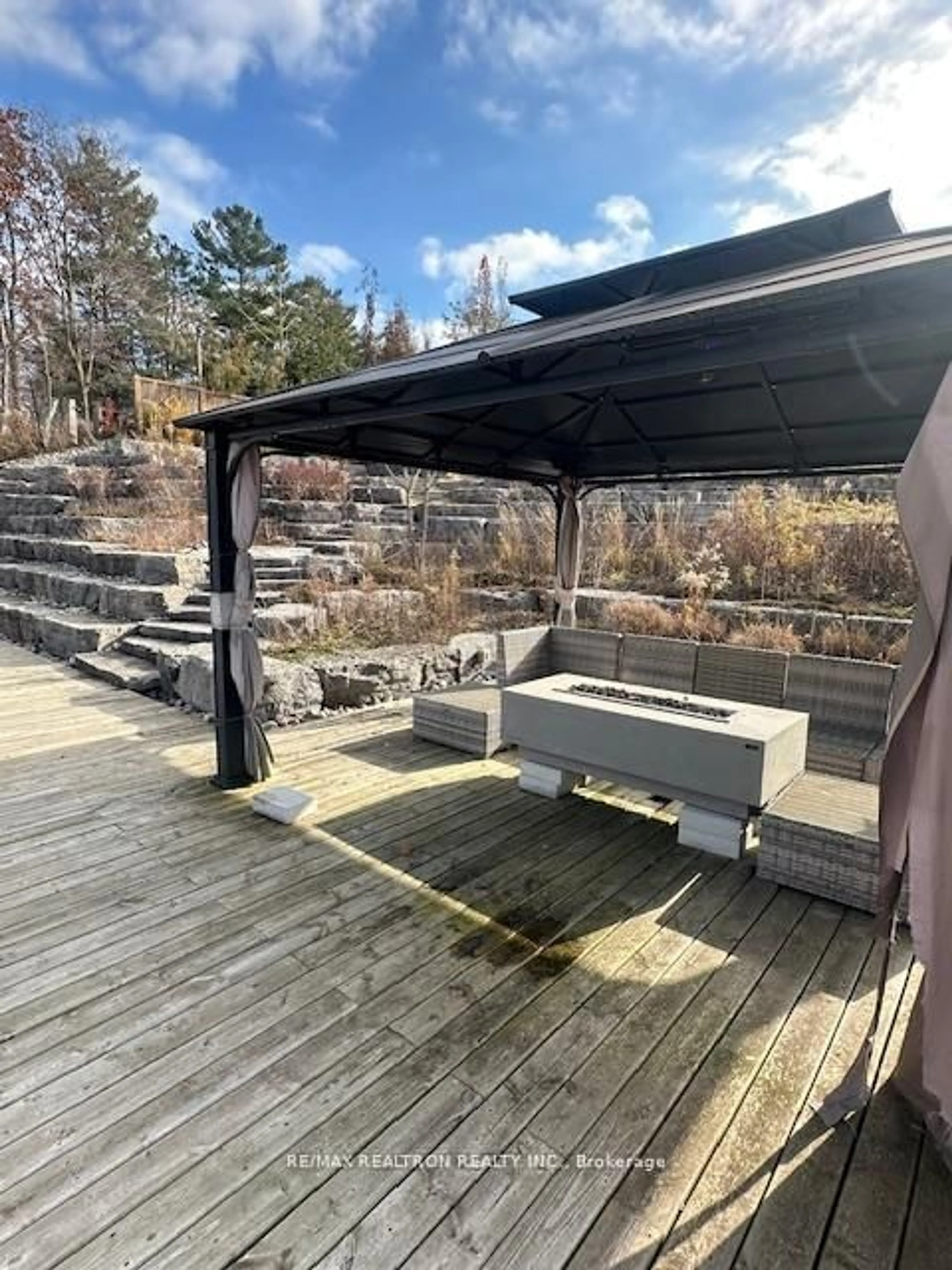 Patio, water/lake/river/ocean view for 67 Donjon Blvd, Norfolk Ontario N0A 1N7