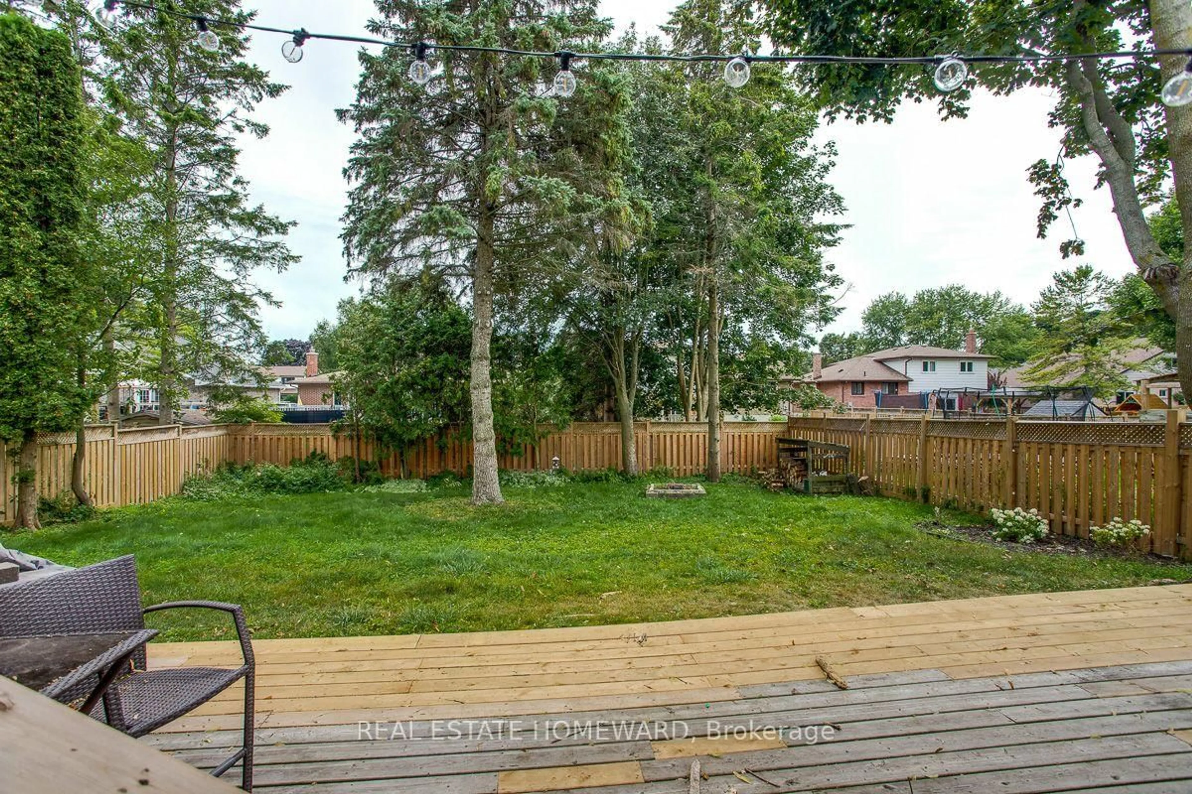Patio, unknown for 21 Glen Watford Rd, Cobourg Ontario K9A 4S4