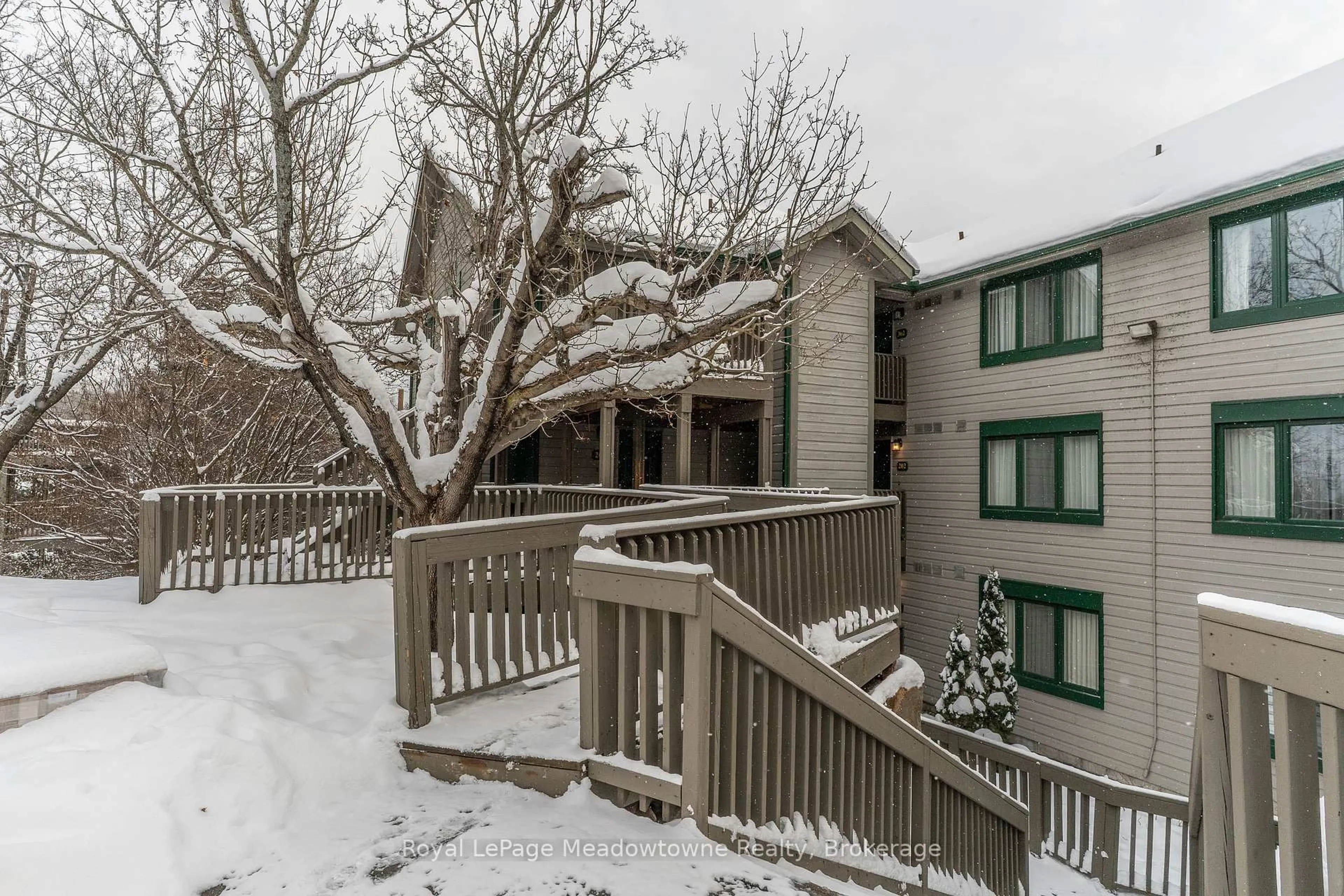 Patio, mountain view for 34 Deerhurst Greens Rd #301, Huntsville Ontario P1H 1A9