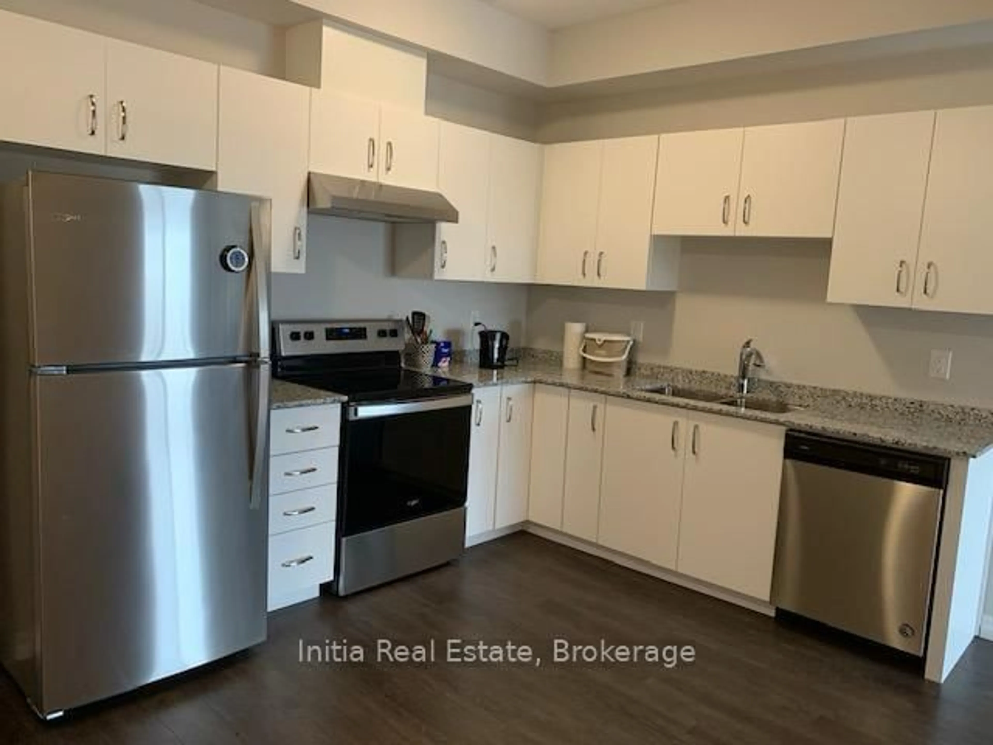 Unknown for 35 Kingsbury Sq #323, Guelph Ontario N1L 0J4