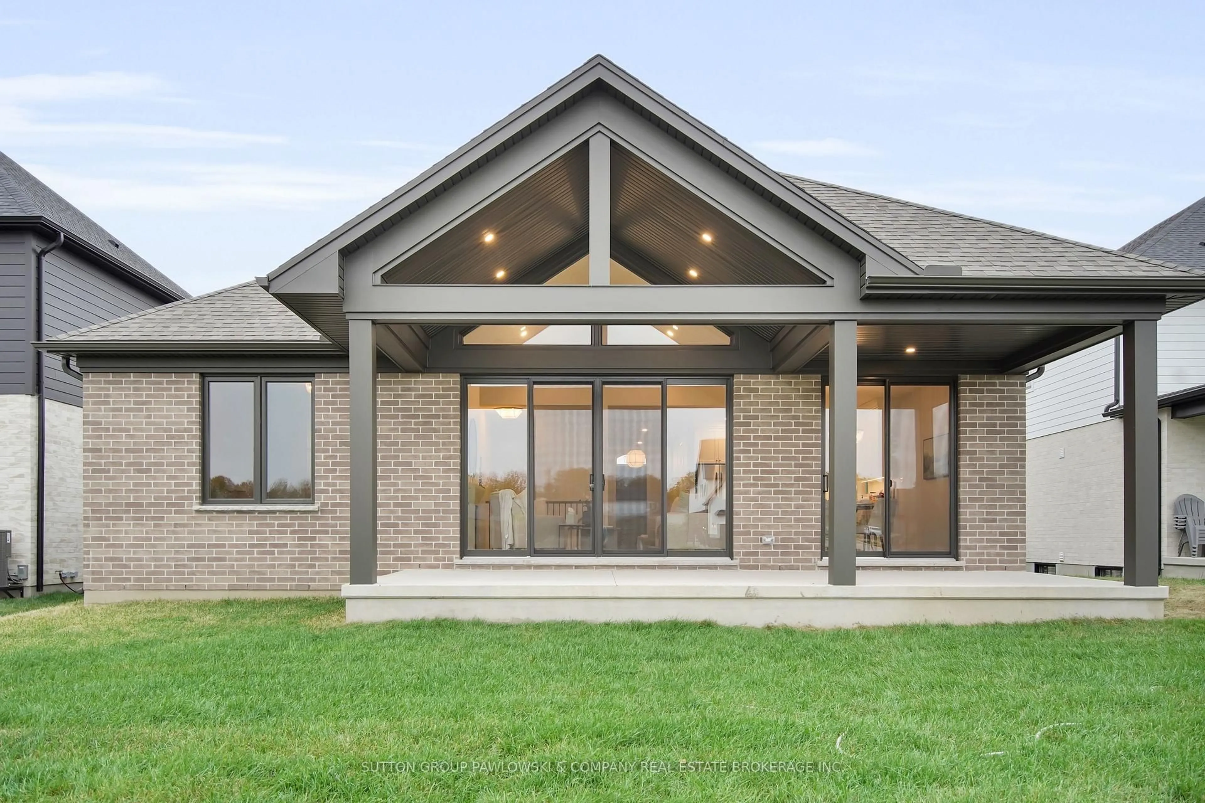 Home with brick exterior material, unknown for 108 TIMBERWALK Tr #LOT #2, Middlesex Centre Ontario N0M 2A0