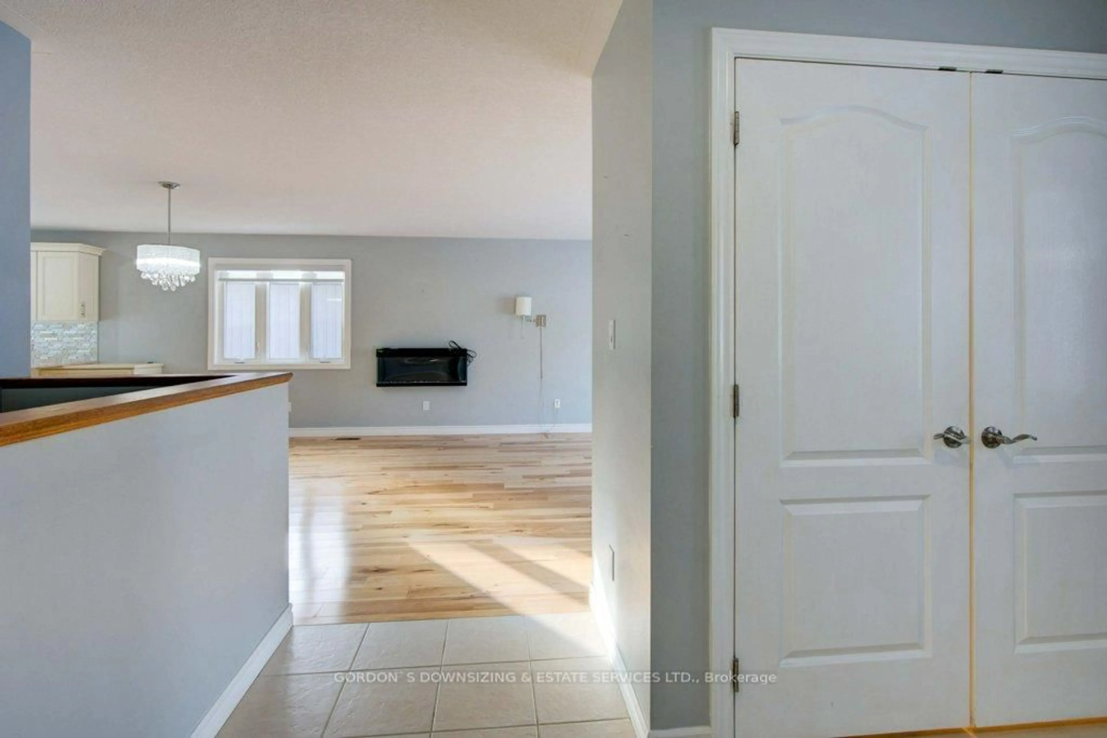 Indoor entryway for 42 Conger Dr, Prince Edward County Ontario K0K 3L0