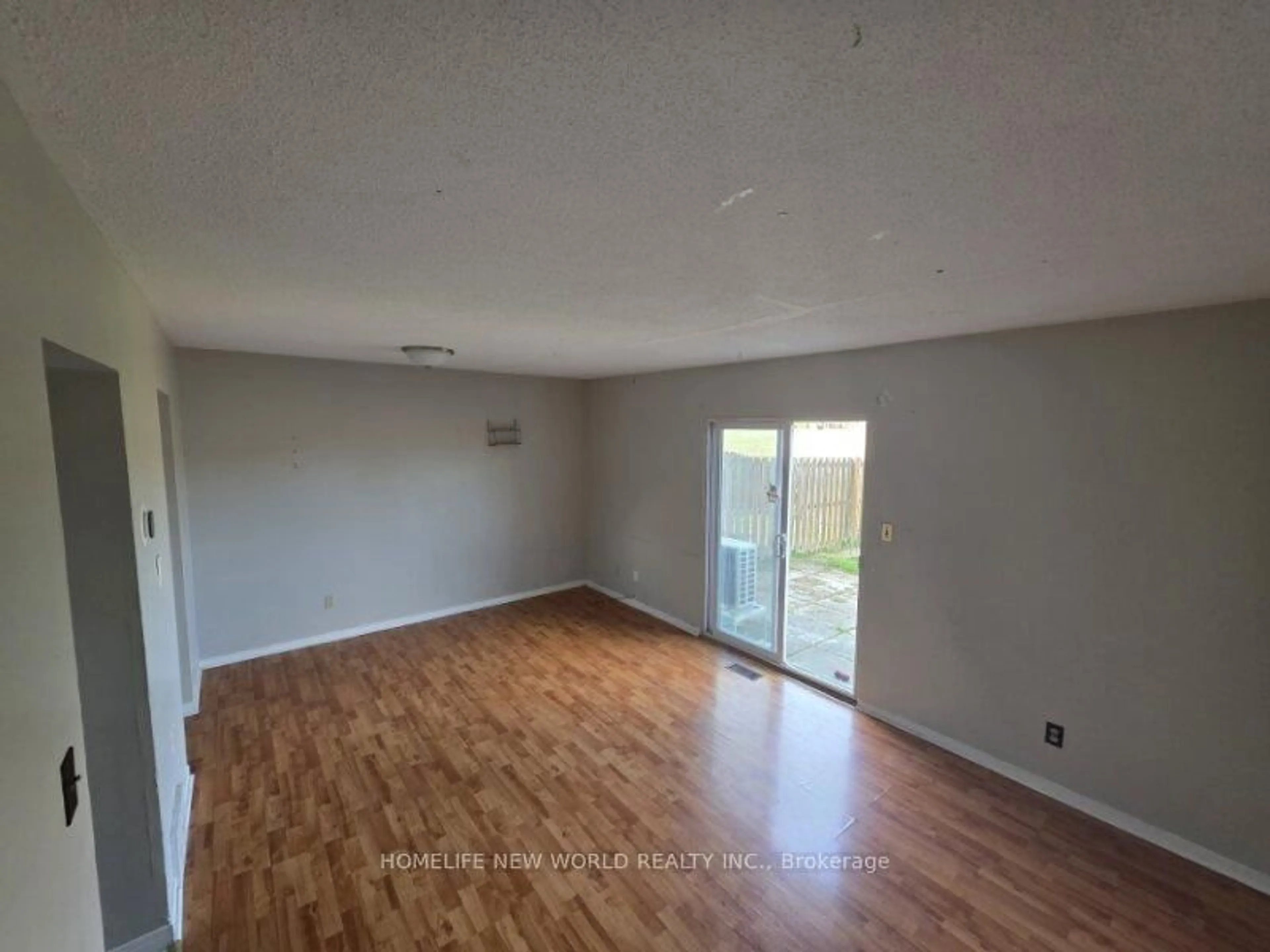 A pic of a room for 131 Rockwood Ave #28, St. Catharines Ontario L2P 3K4