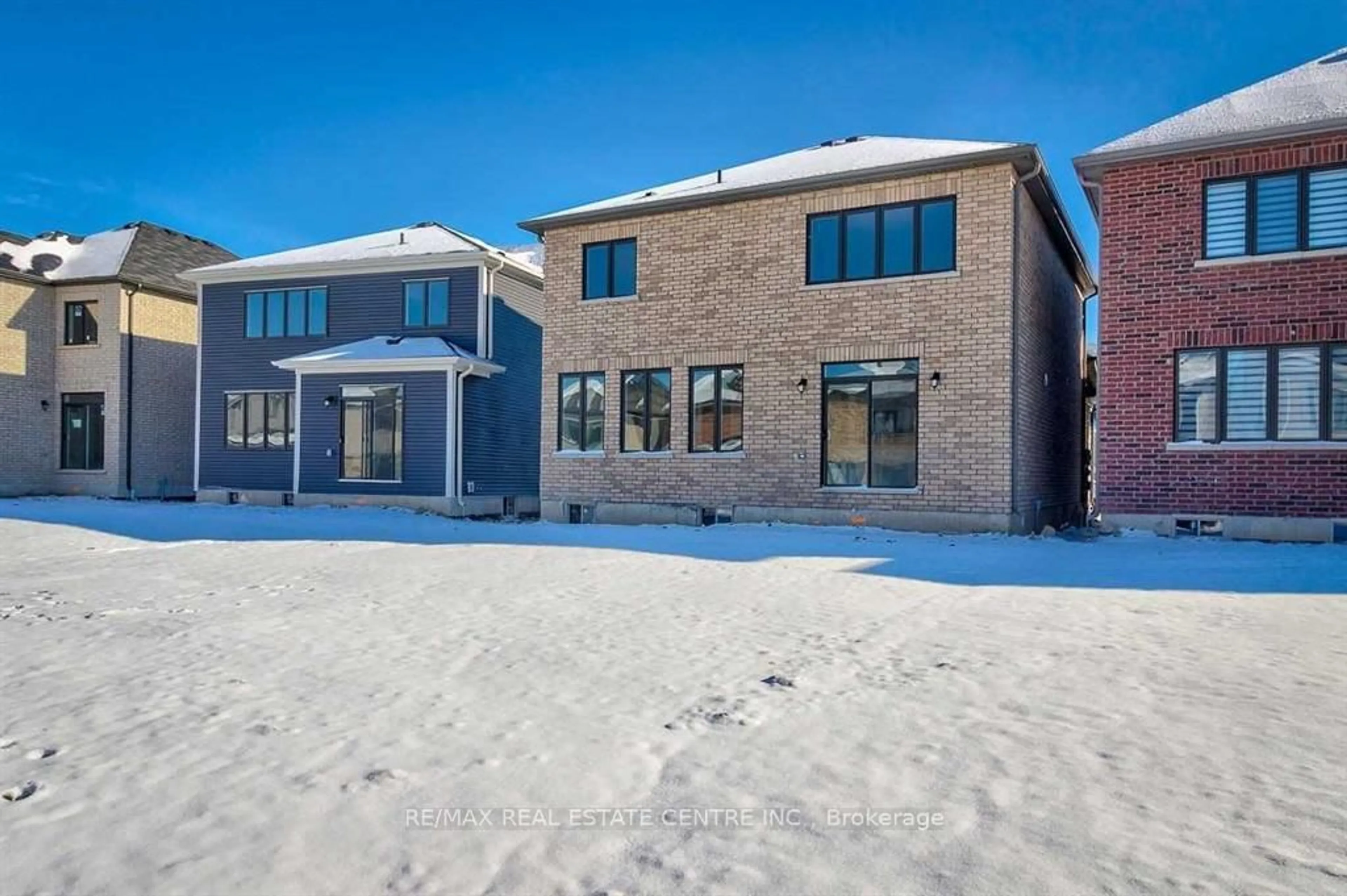 Home with brick exterior material, street for 23 Hawick Cres, Haldimand Ontario N3W 0G6