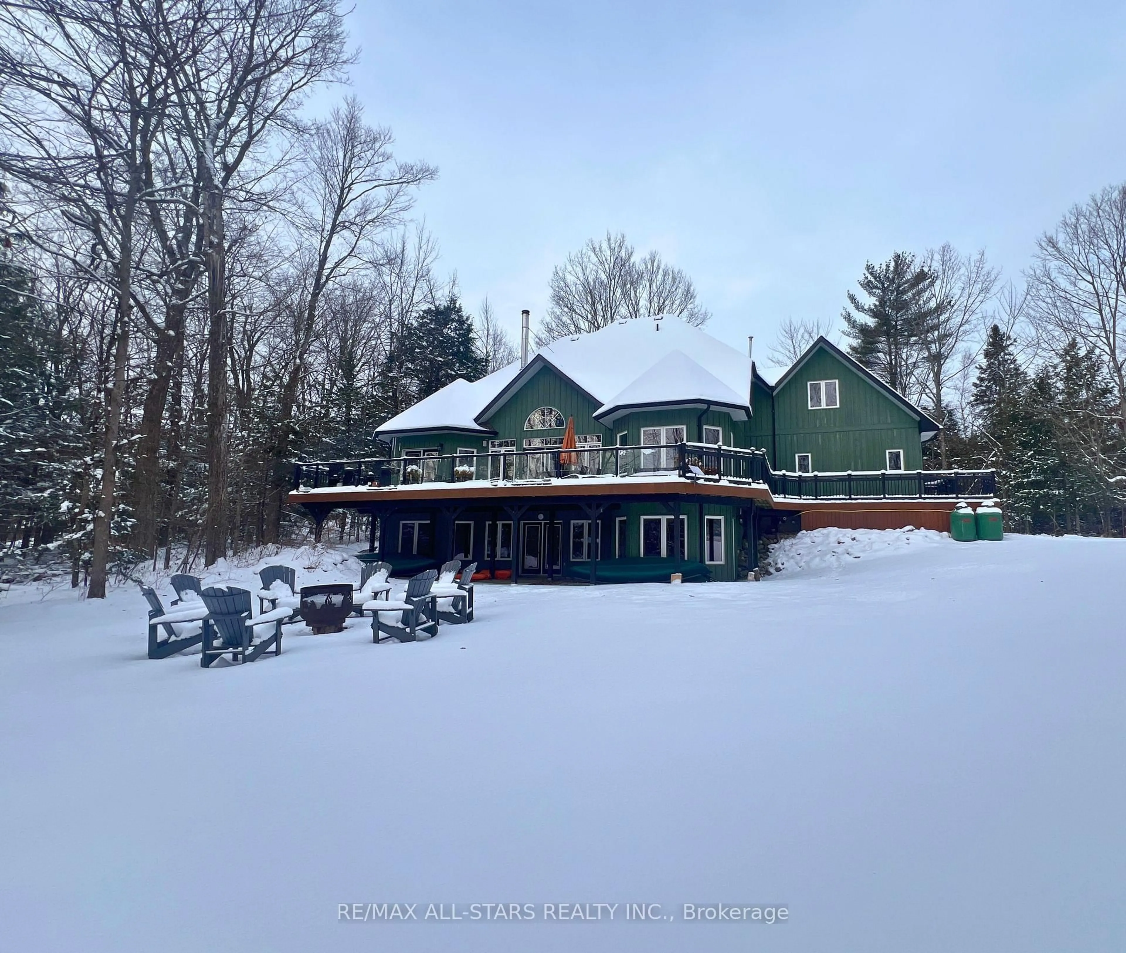A pic from outside/outdoor area/front of a property/back of a property/a pic from drone, building for 8 Harmonious Dr, Kawartha Lakes Ontario K0M 1N0