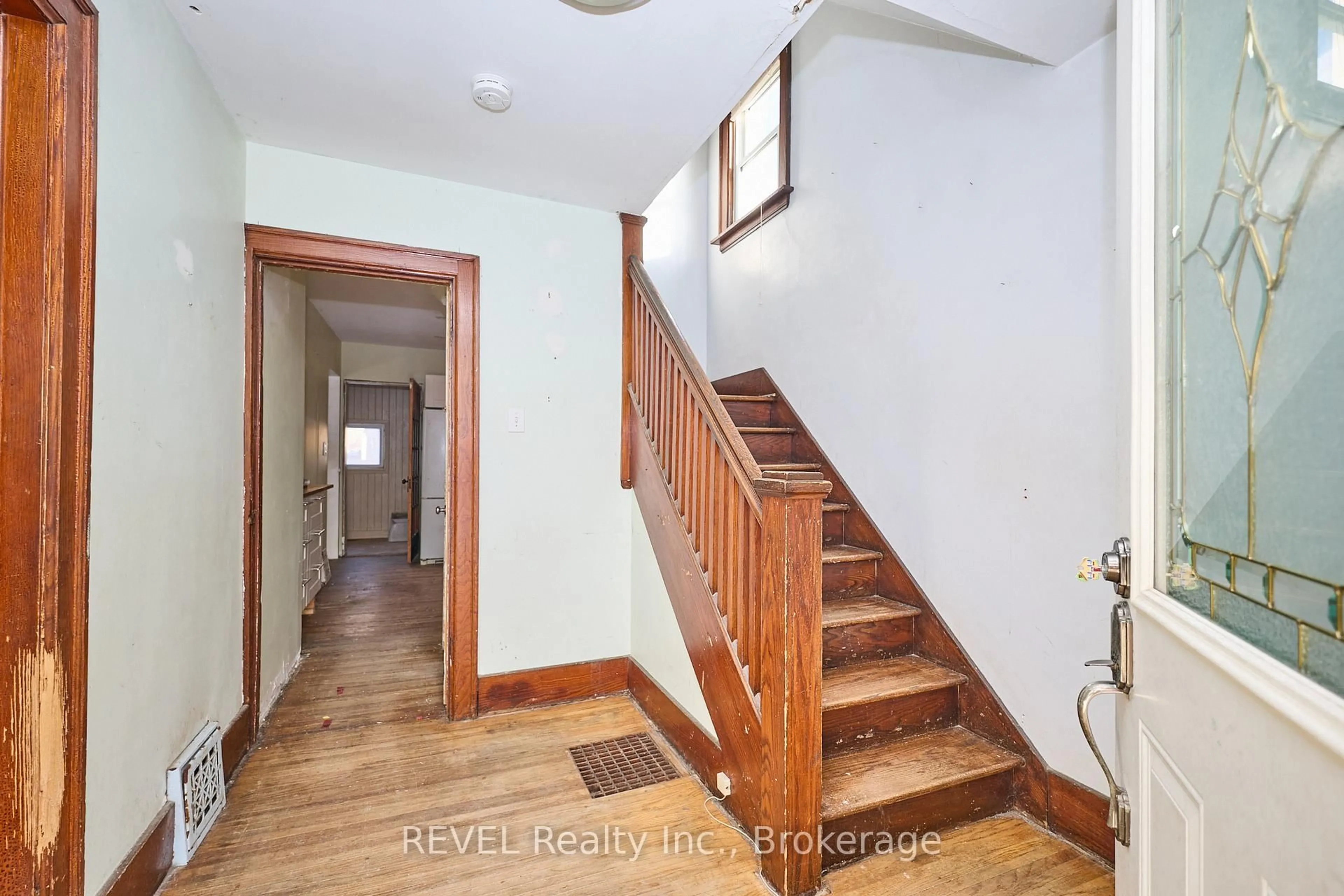 Unknown for 5113 Willmott St, Niagara Falls Ontario L2E 2A4