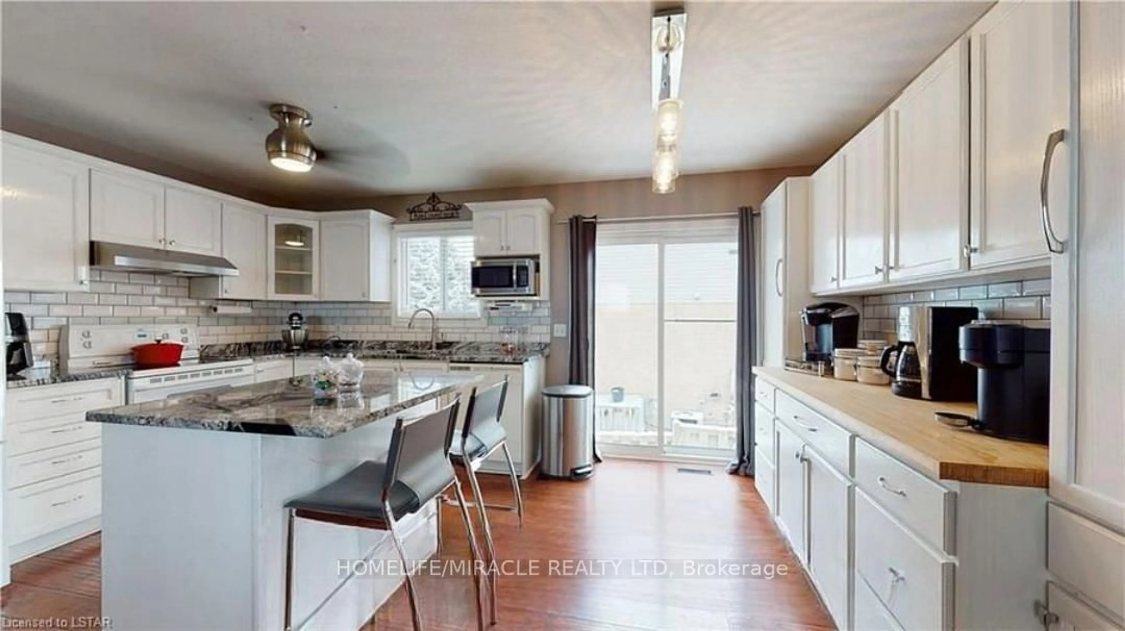 Open concept kitchen, ceramic/tile floor for 1859 Marconi Blvd, London East Ontario N5V 4Y1