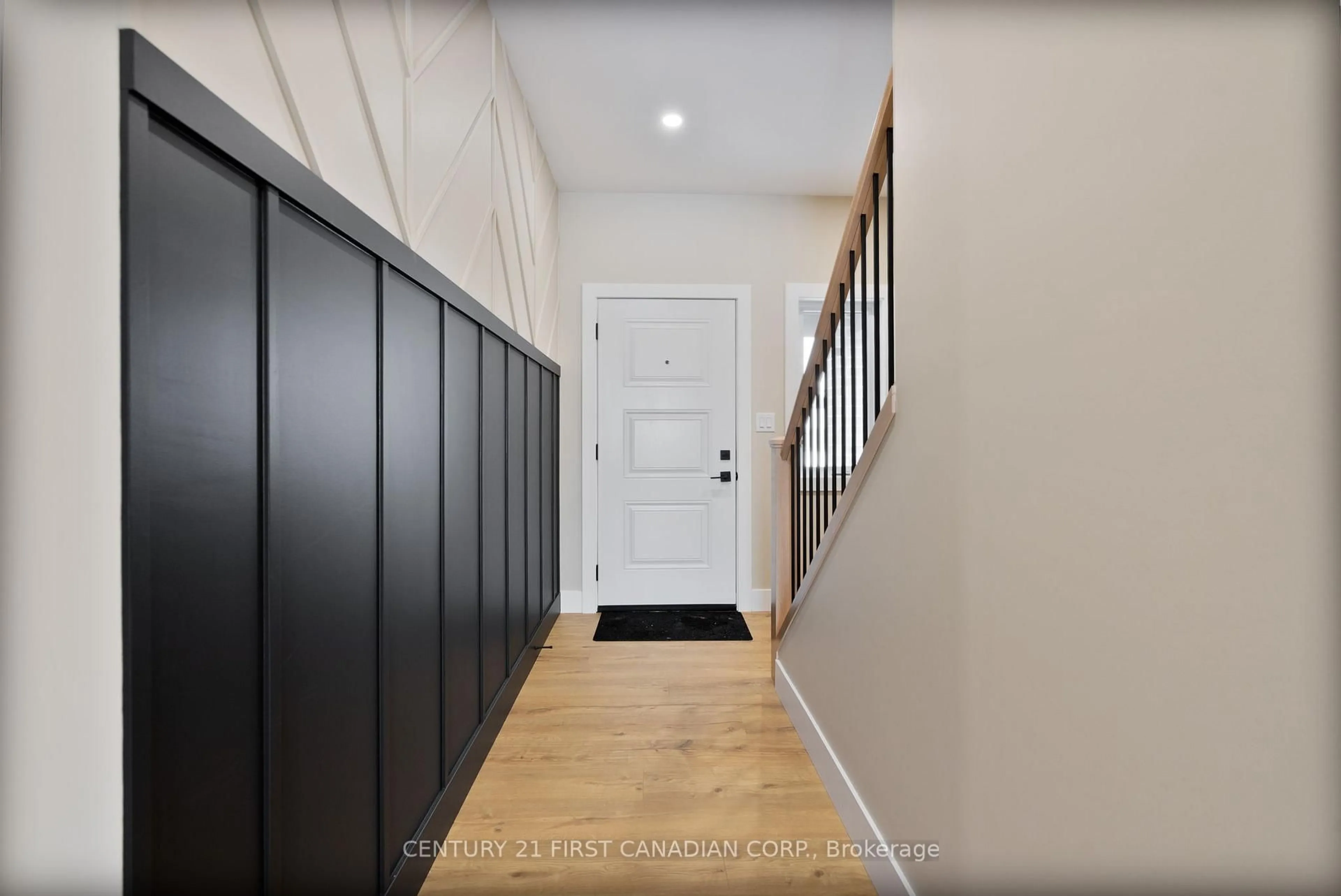 Indoor entryway for 25 Sheldabren St, North Middlesex Ontario N0M 1A0