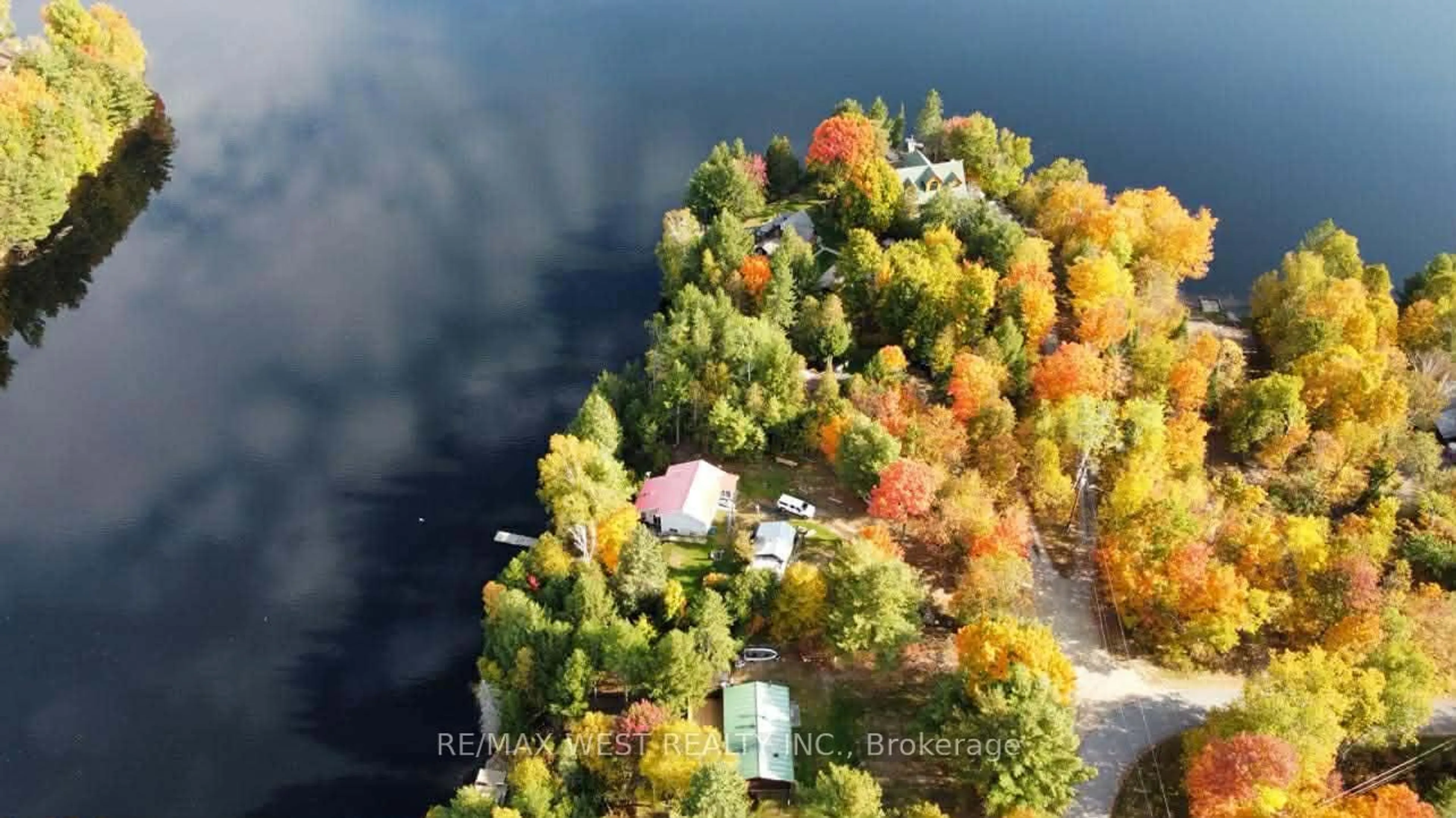 Blurry image for 6113 Centennial Dr, Calabogie Ontario K0J 1H0