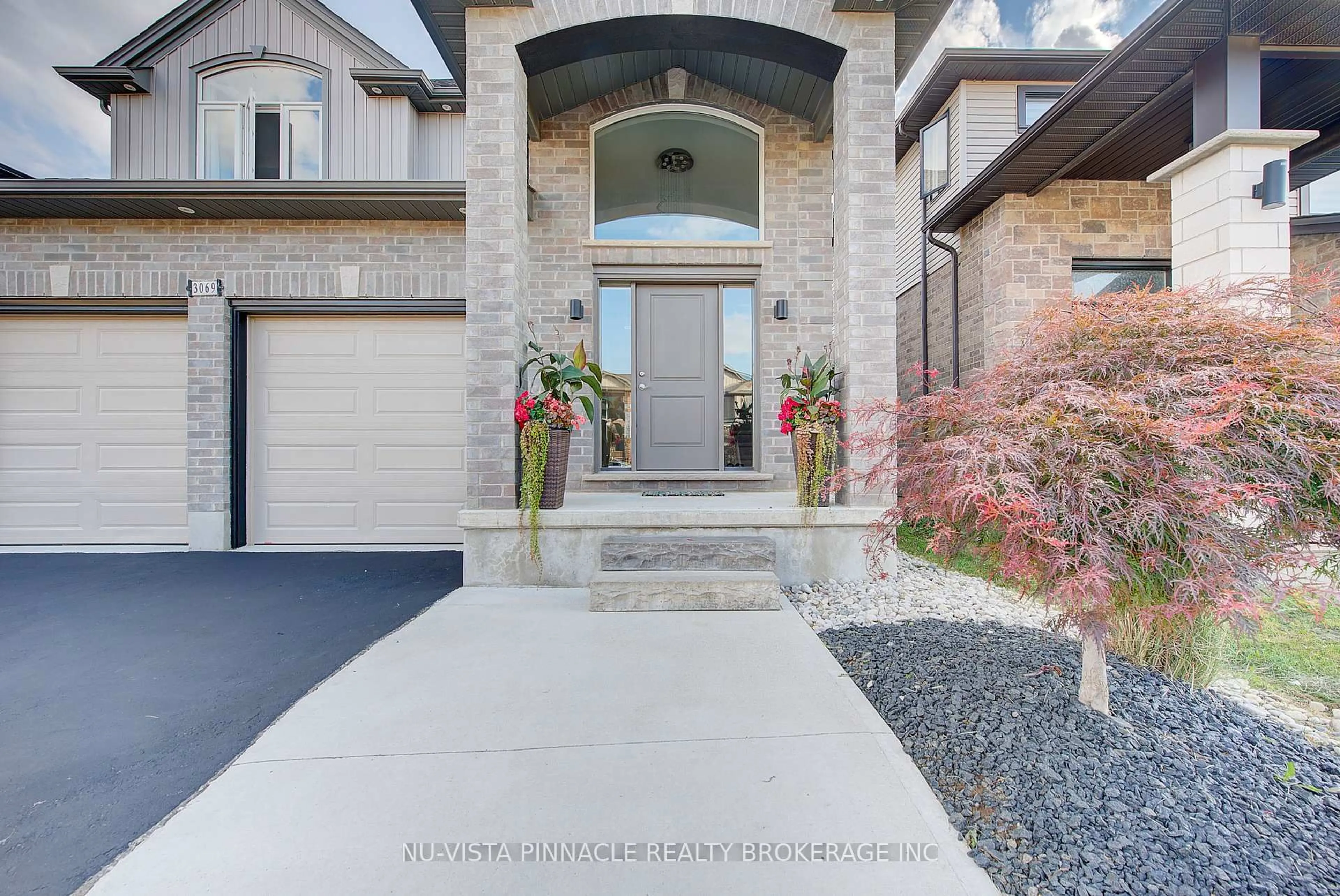 Unknown for 3069 Tokala Tr, London North Ontario N6G 0S7