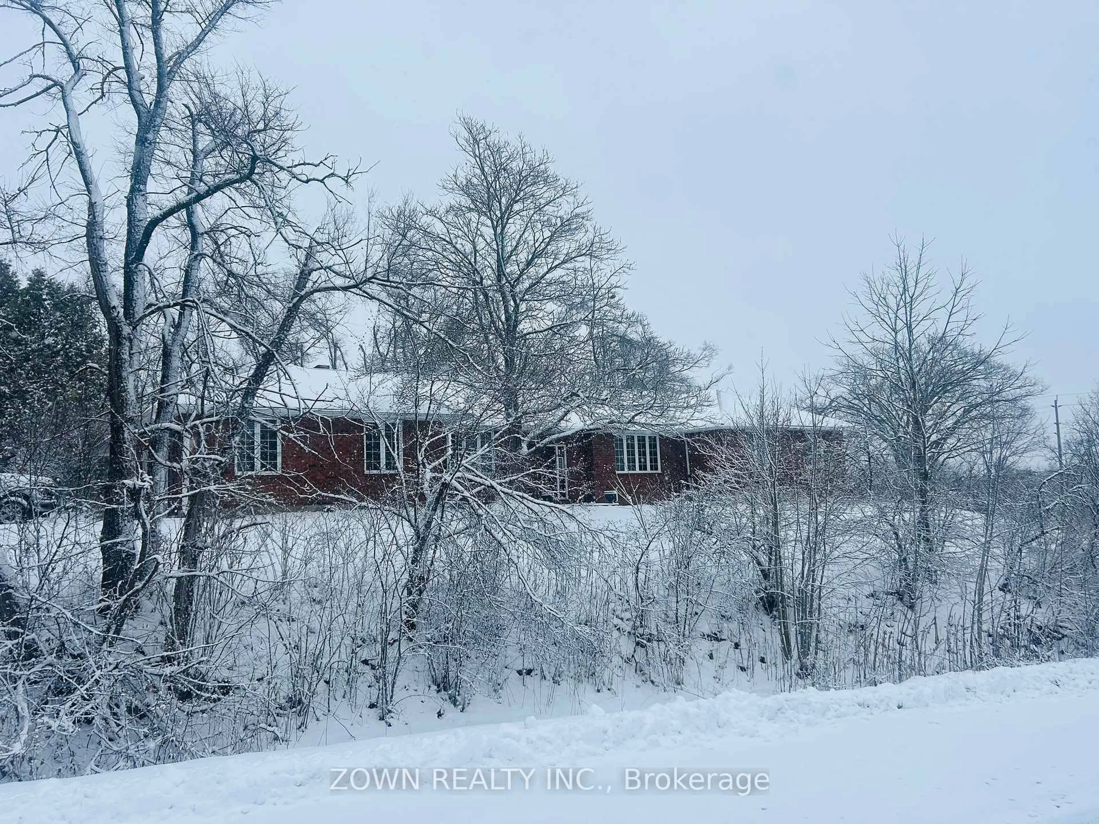 Blurry image for 1694 Killoran Rd, Selwyn Ontario K9J 6X5