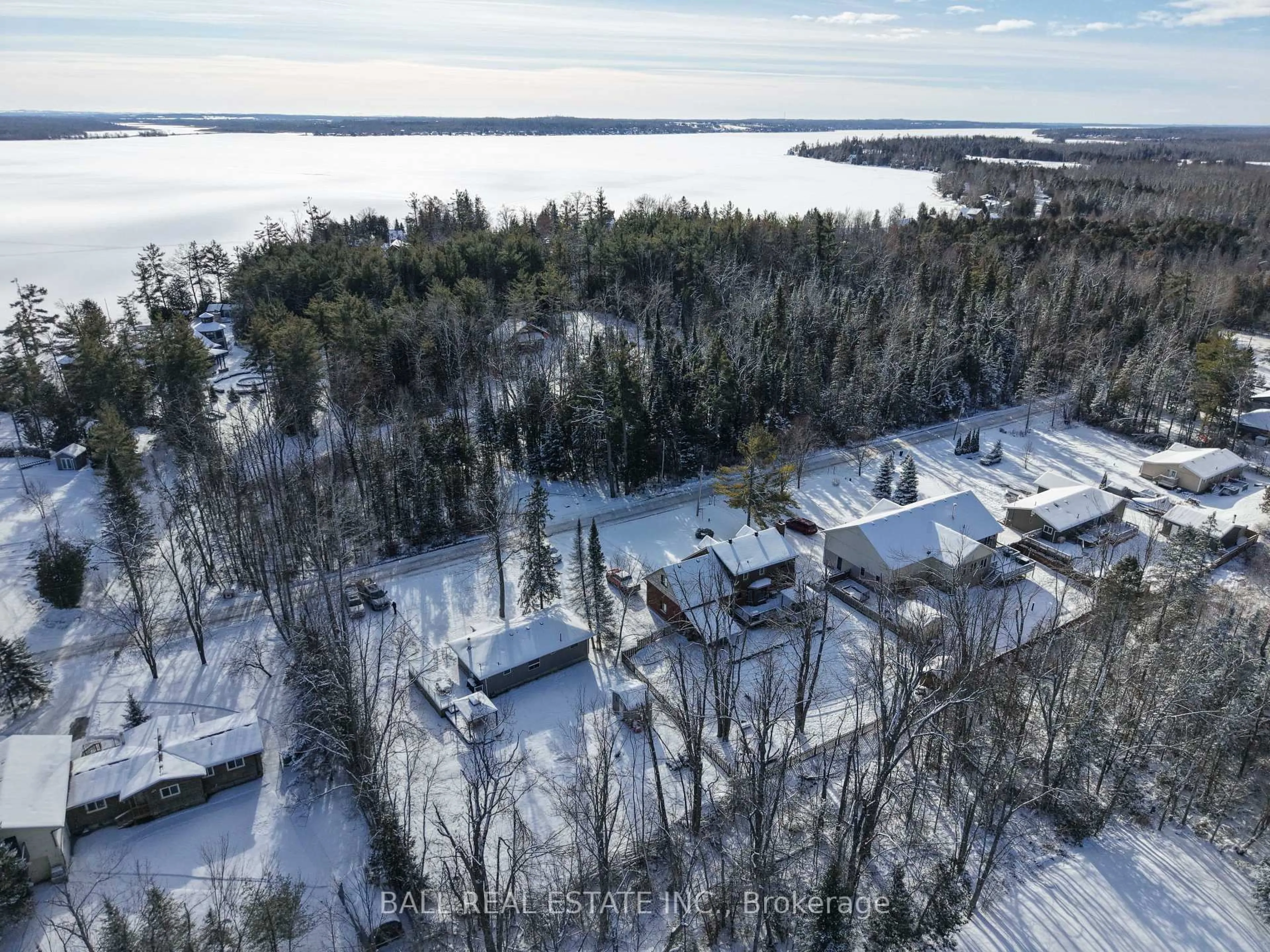 A pic from outside/outdoor area/front of a property/back of a property/a pic from drone, water/lake/river/ocean view for 25 Bayview Estate Rd, Kawartha Lakes Ontario K0M 1N0