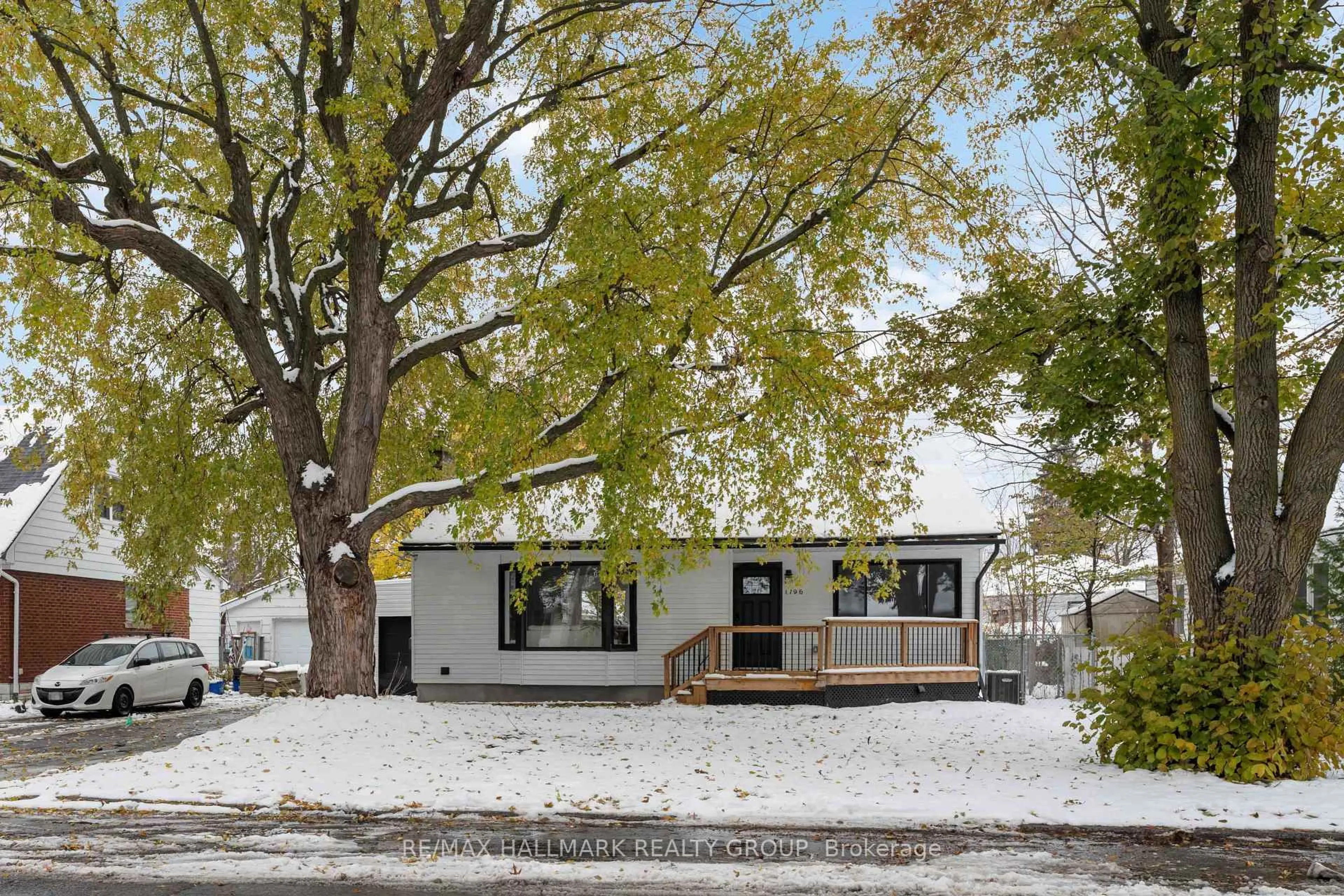 Home with vinyl exterior material, street for 1796 Saunderson Dr, Ottawa Ontario K1G 2C2