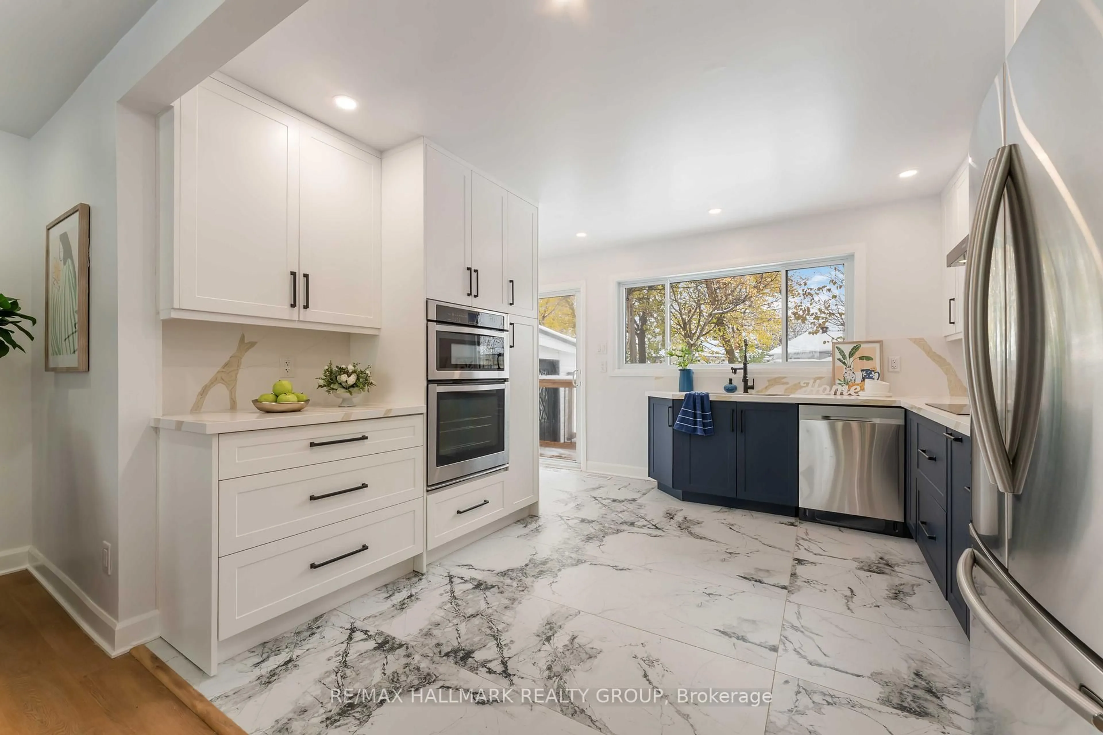 Contemporary kitchen, ceramic/tile floor for 1796 Saunderson Dr, Ottawa Ontario K1G 2C2