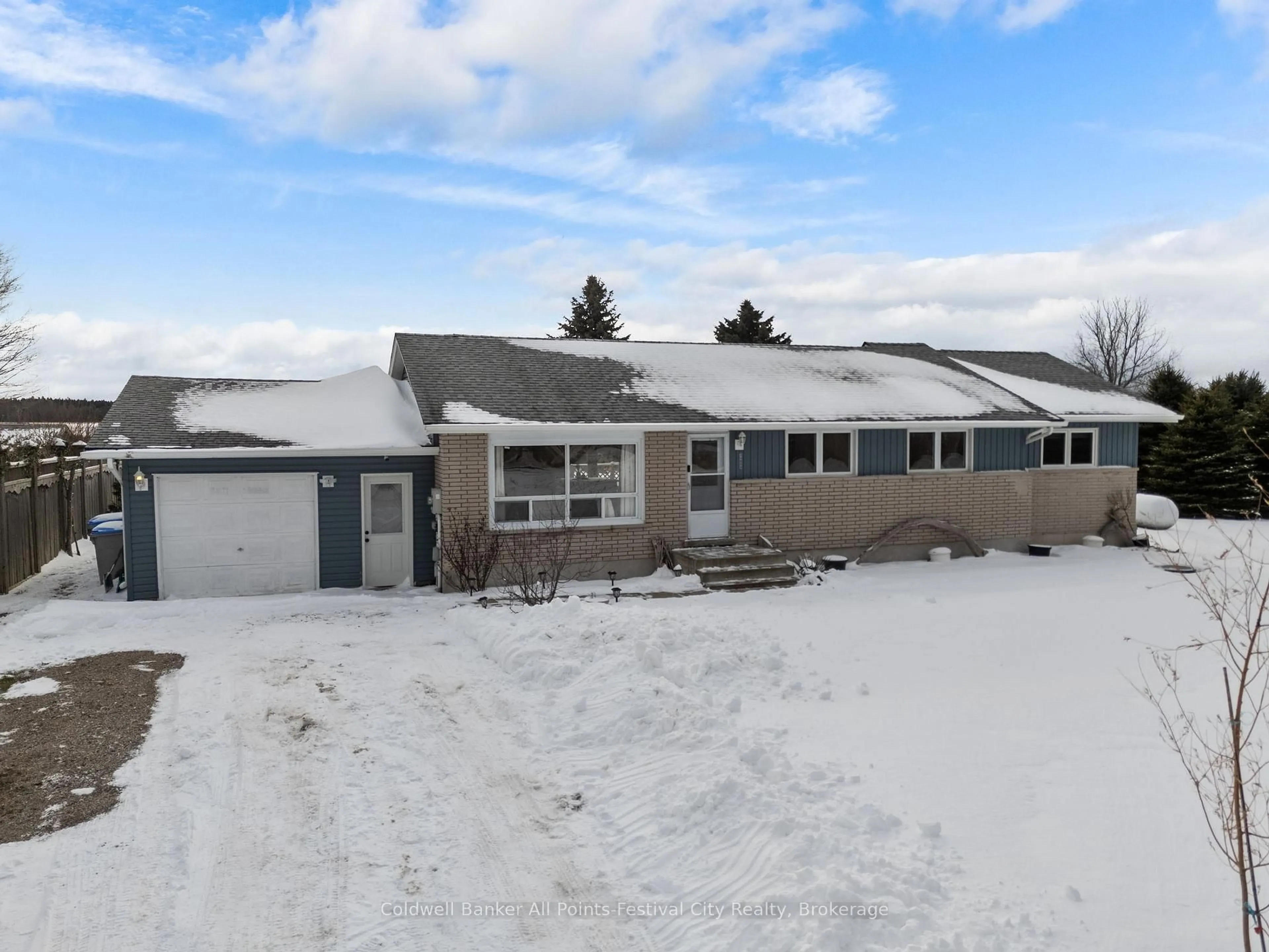 A pic from outside/outdoor area/front of a property/back of a property/a pic from drone, street for 34889 Black's Point Rd, Central Huron Ontario N7A 3X8