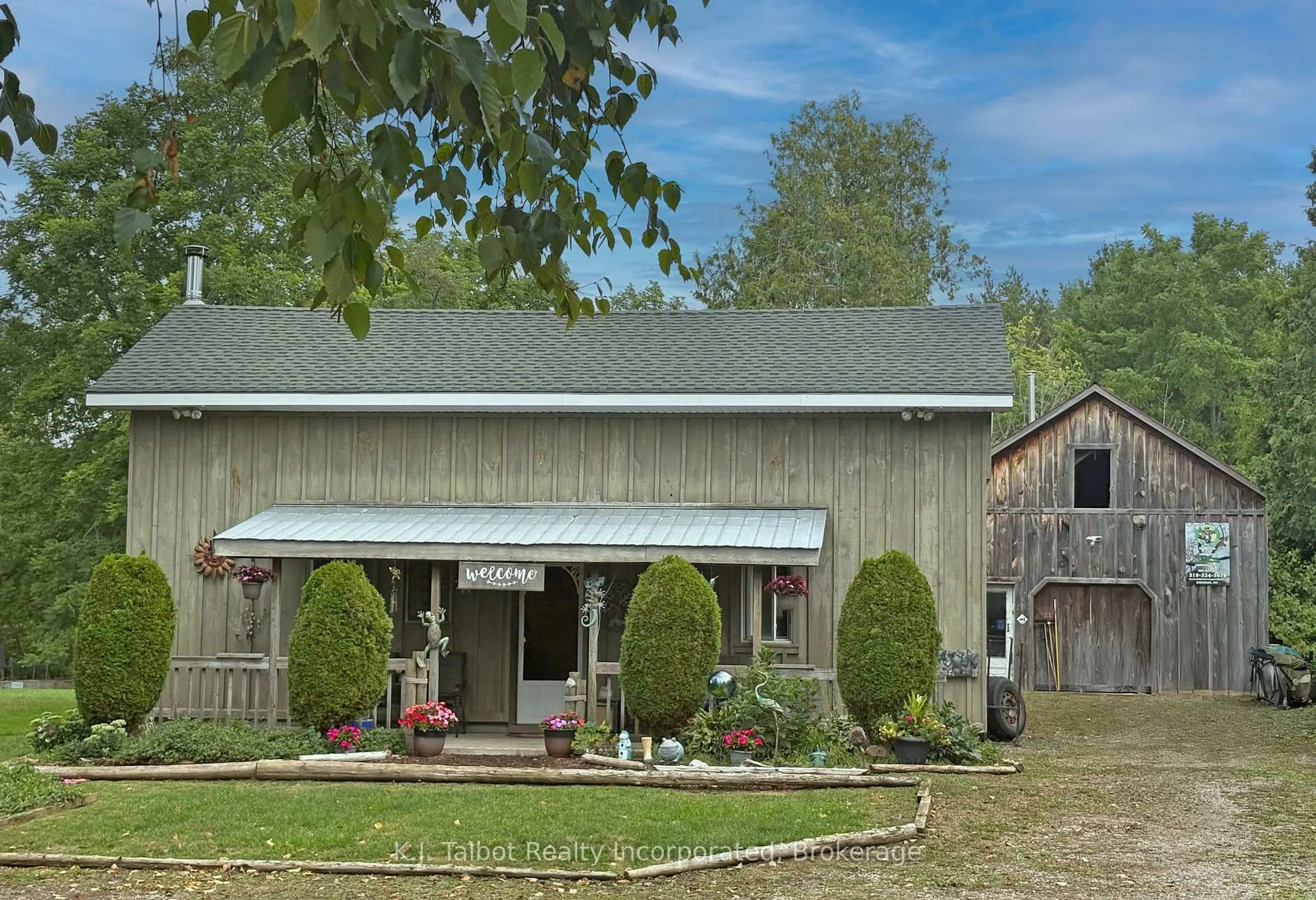 Unknown for 82044 Bluewater Highway, Ashfield-Colborne-Wawanosh Ontario N7A 3Y2