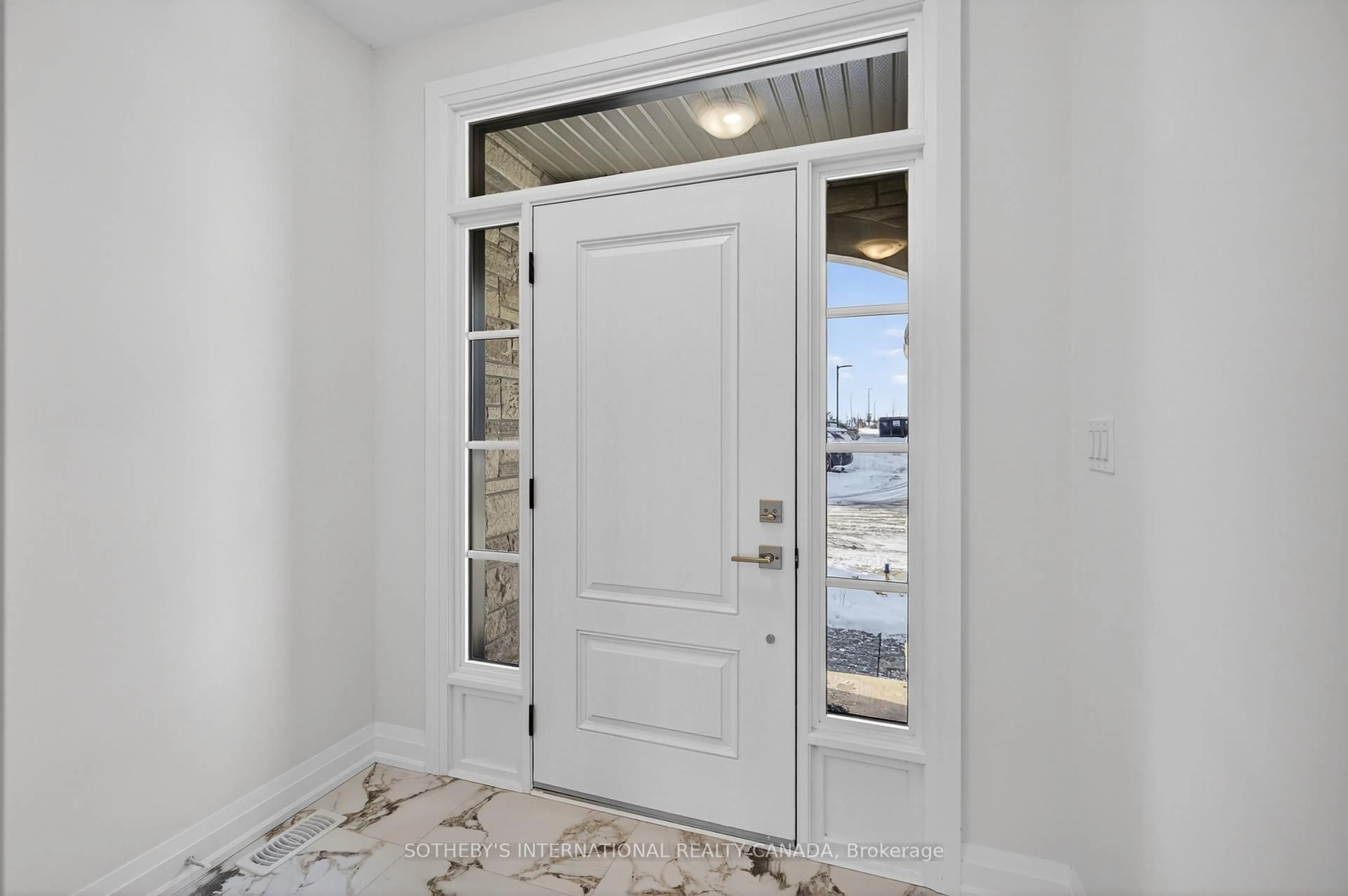 Indoor entryway for 675 Victoria Rd #12, Guelph Ontario N1E 0S9