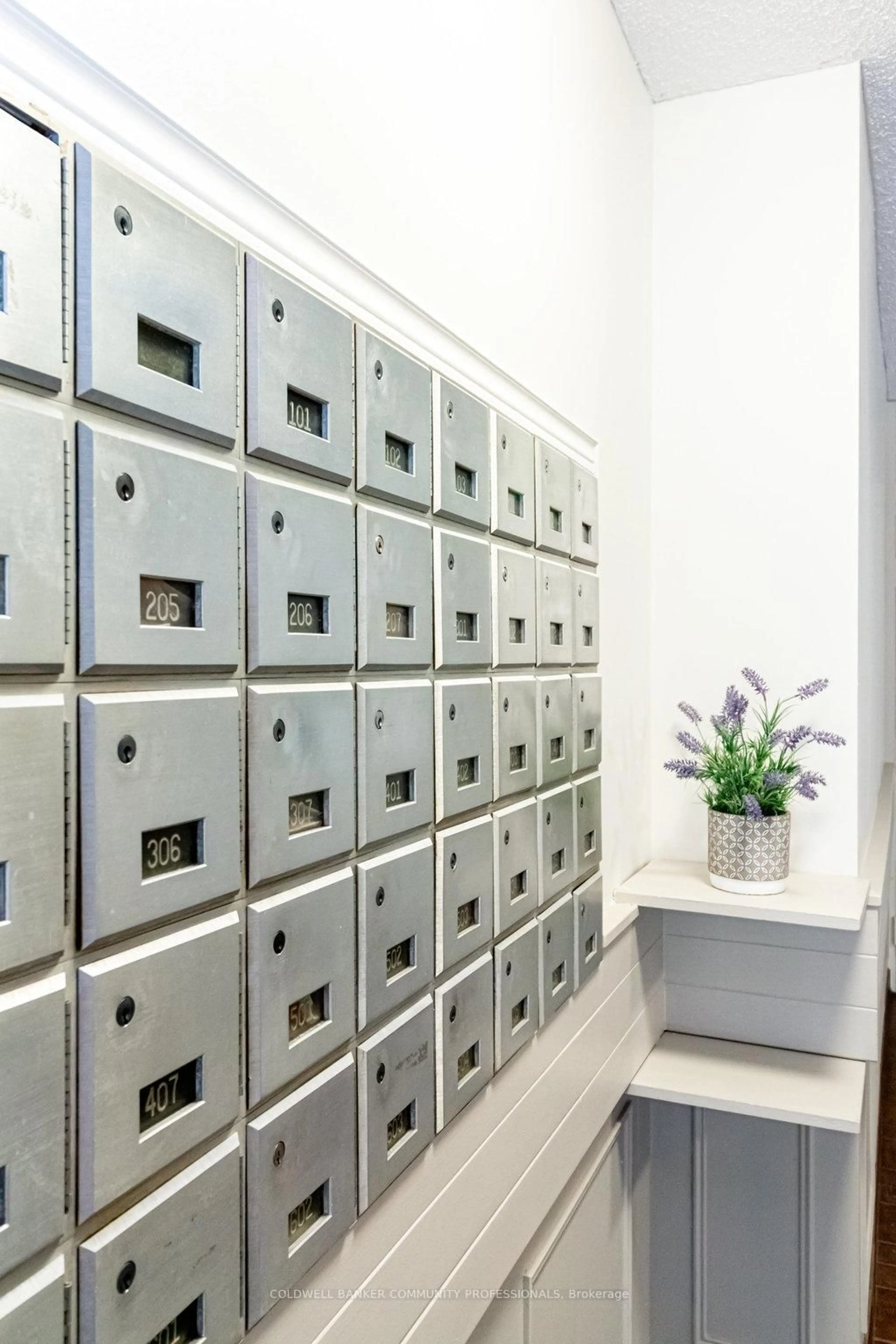 Unknown for 23 Main St #205, Hamilton Ontario L9H 2P7