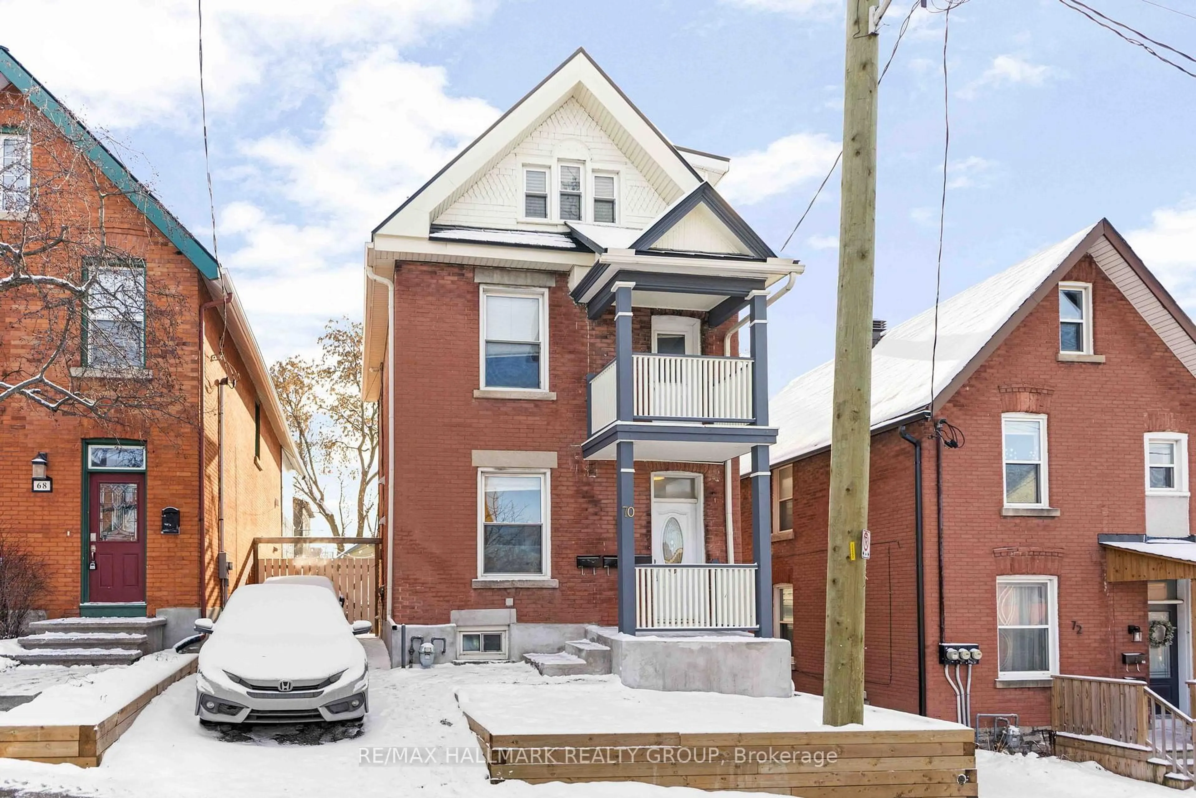 Home with brick exterior material, street for 70 Anderson St, Ottawa Ontario K1R 6T7