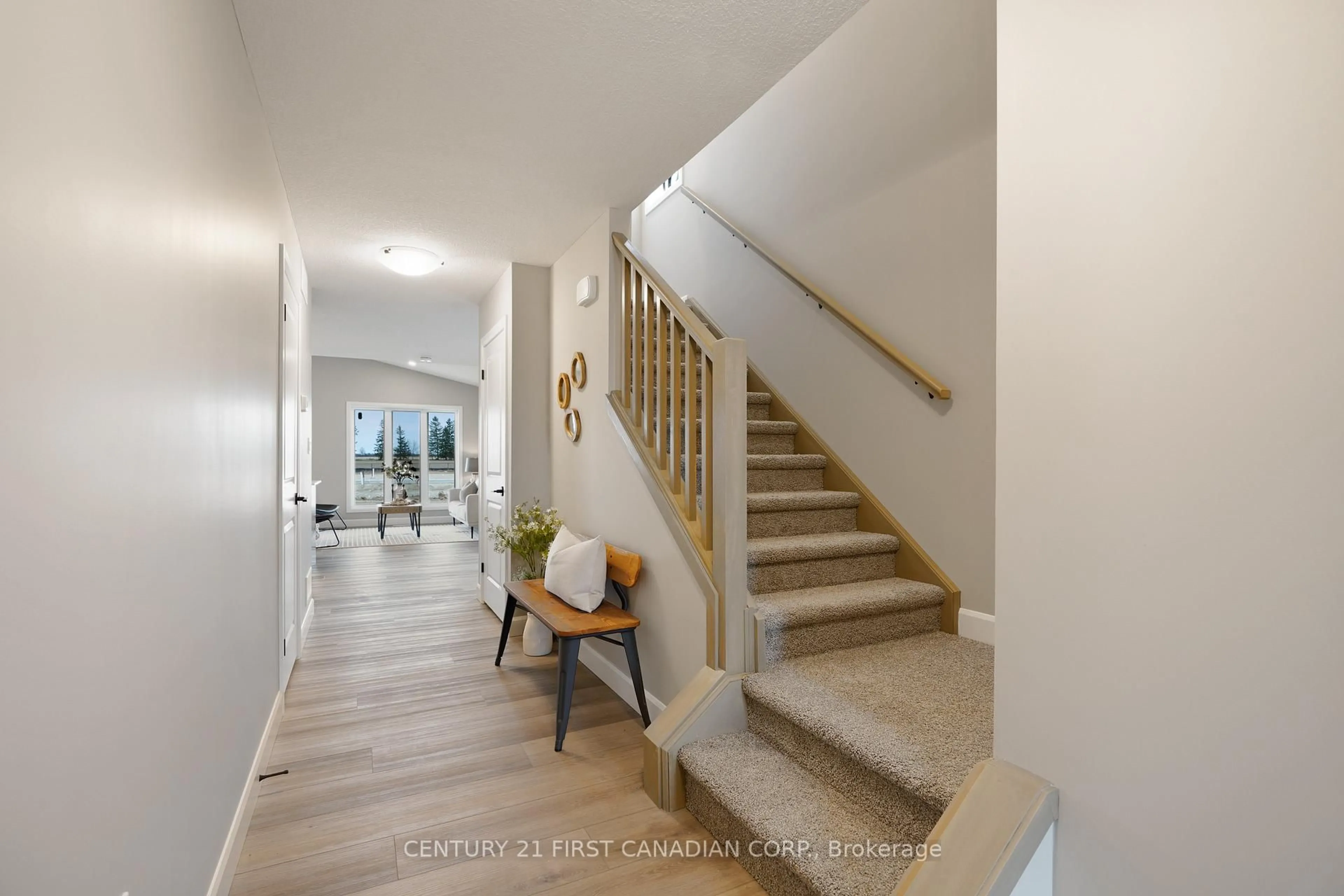 Unknown for 9 Twynstra St, North Middlesex Ontario N0M 1A0