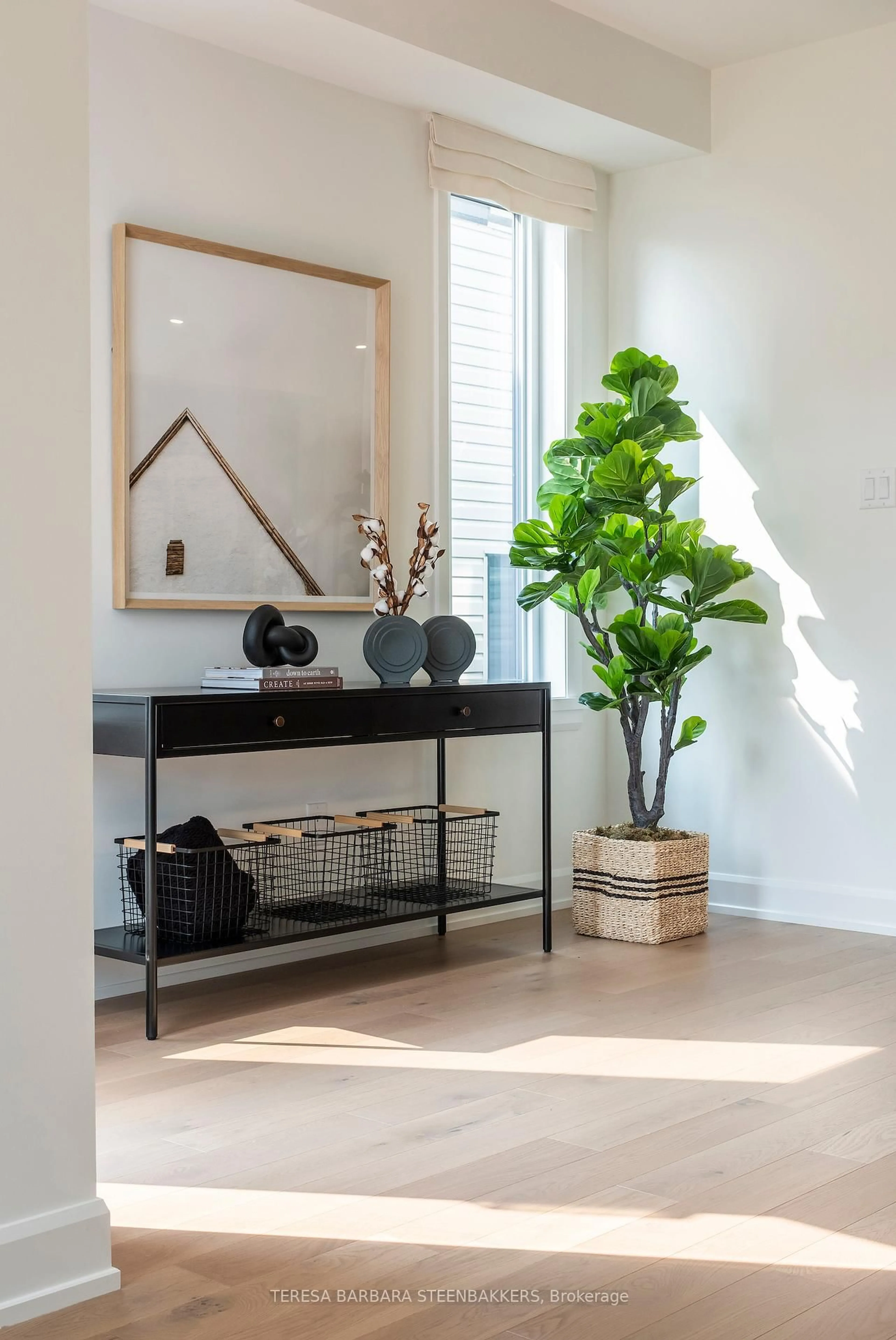 Indoor entryway for 1063 Acoustic Way, Ottawa Ontario K4M 0L6