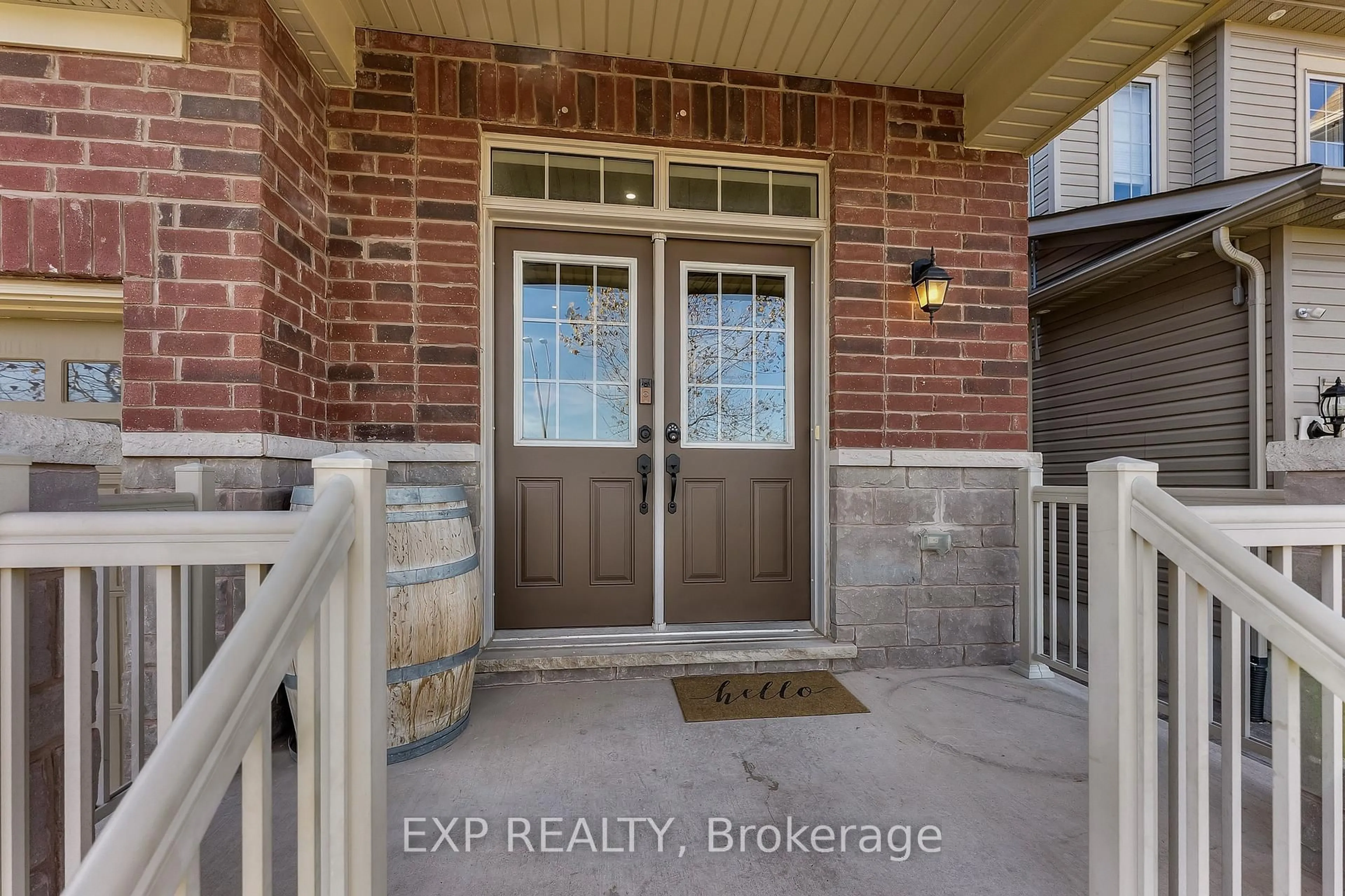Indoor entryway for 348 CONCESSION 3 Rd, Niagara-on-the-Lake Ontario L0S 1J1