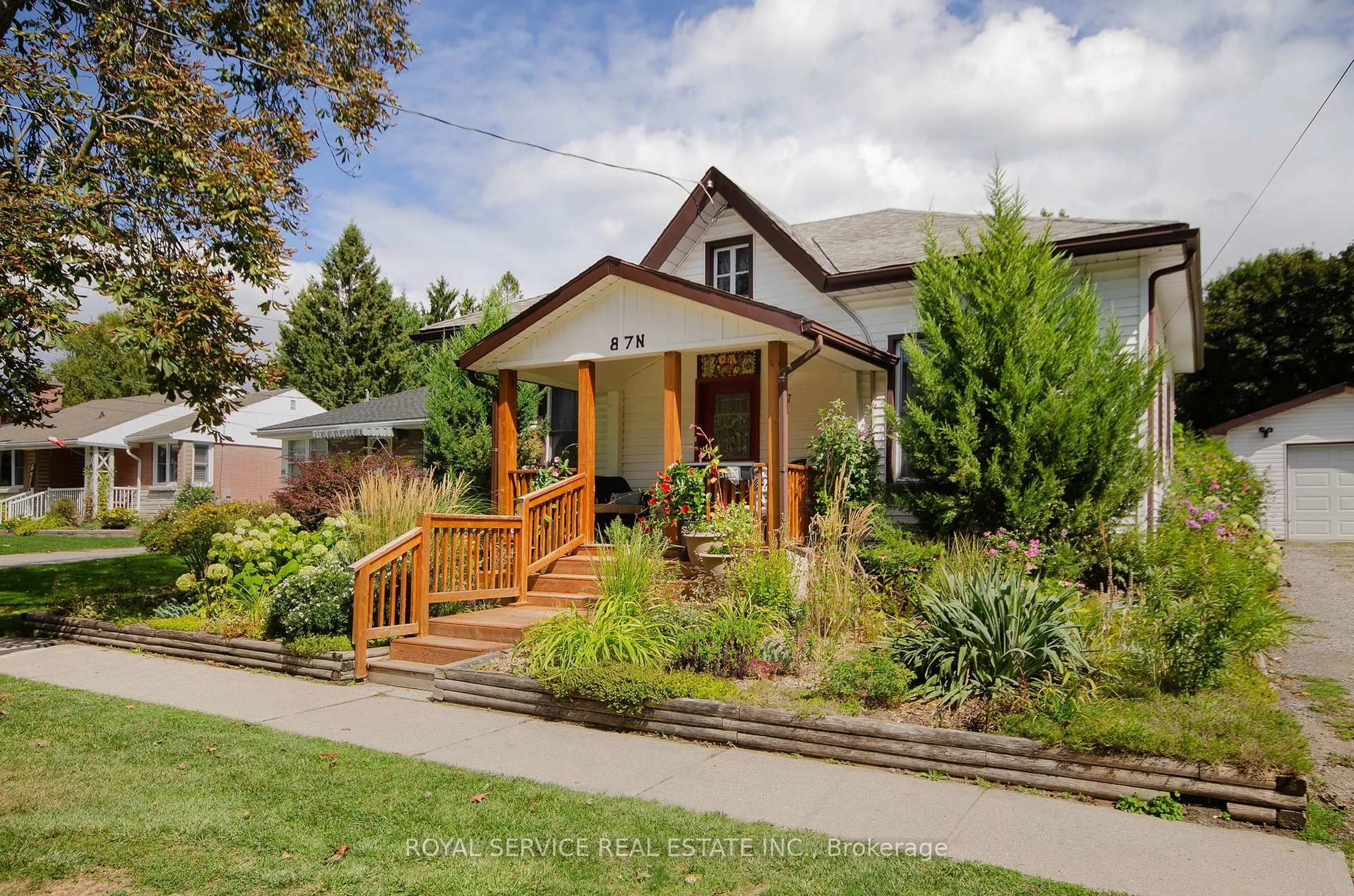 Unknown for 87 Hope St, Port Hope Ontario L1A 2N8