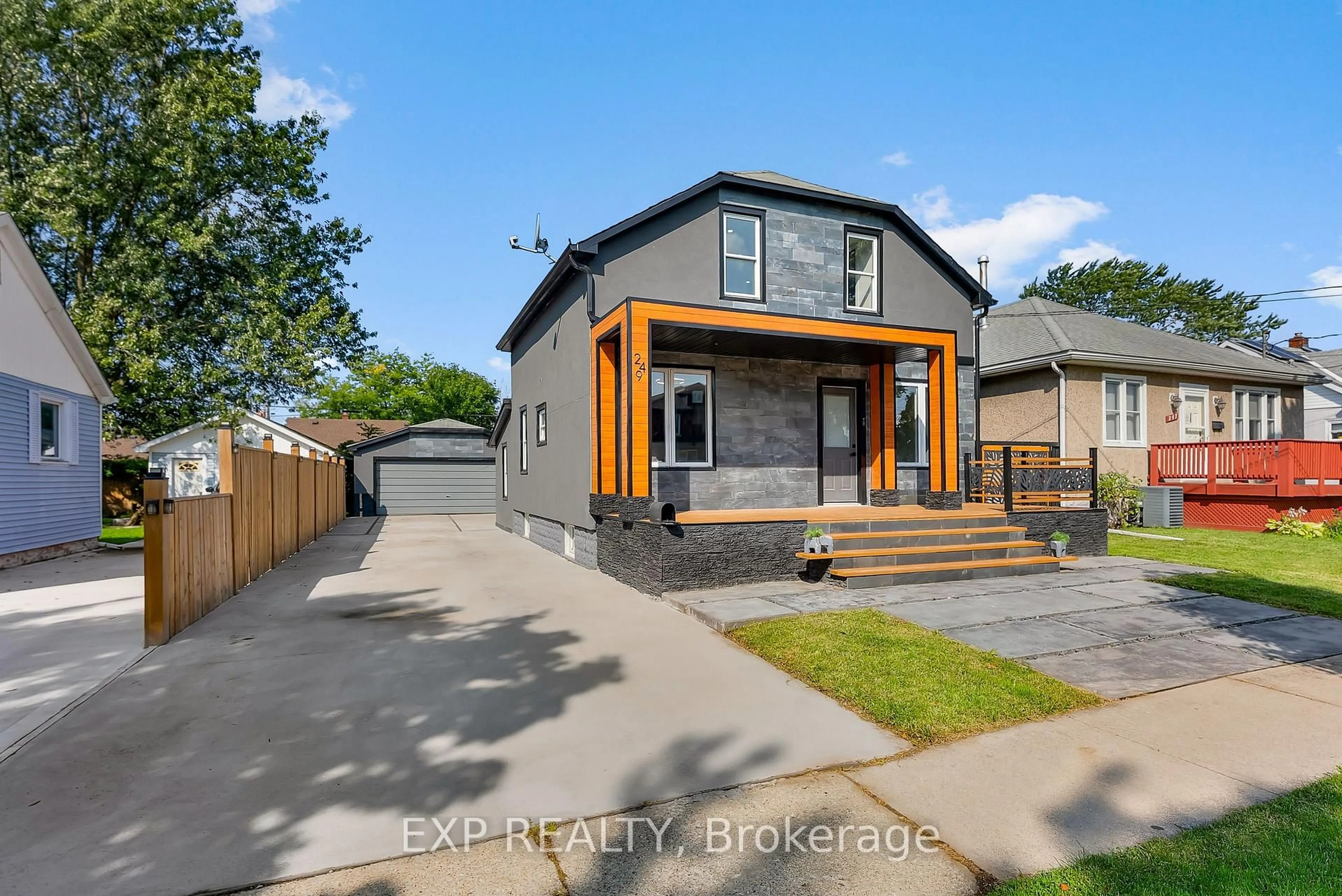 Home with brick exterior material, street for 249 Wallace Ave, Welland Ontario L3B 1R7