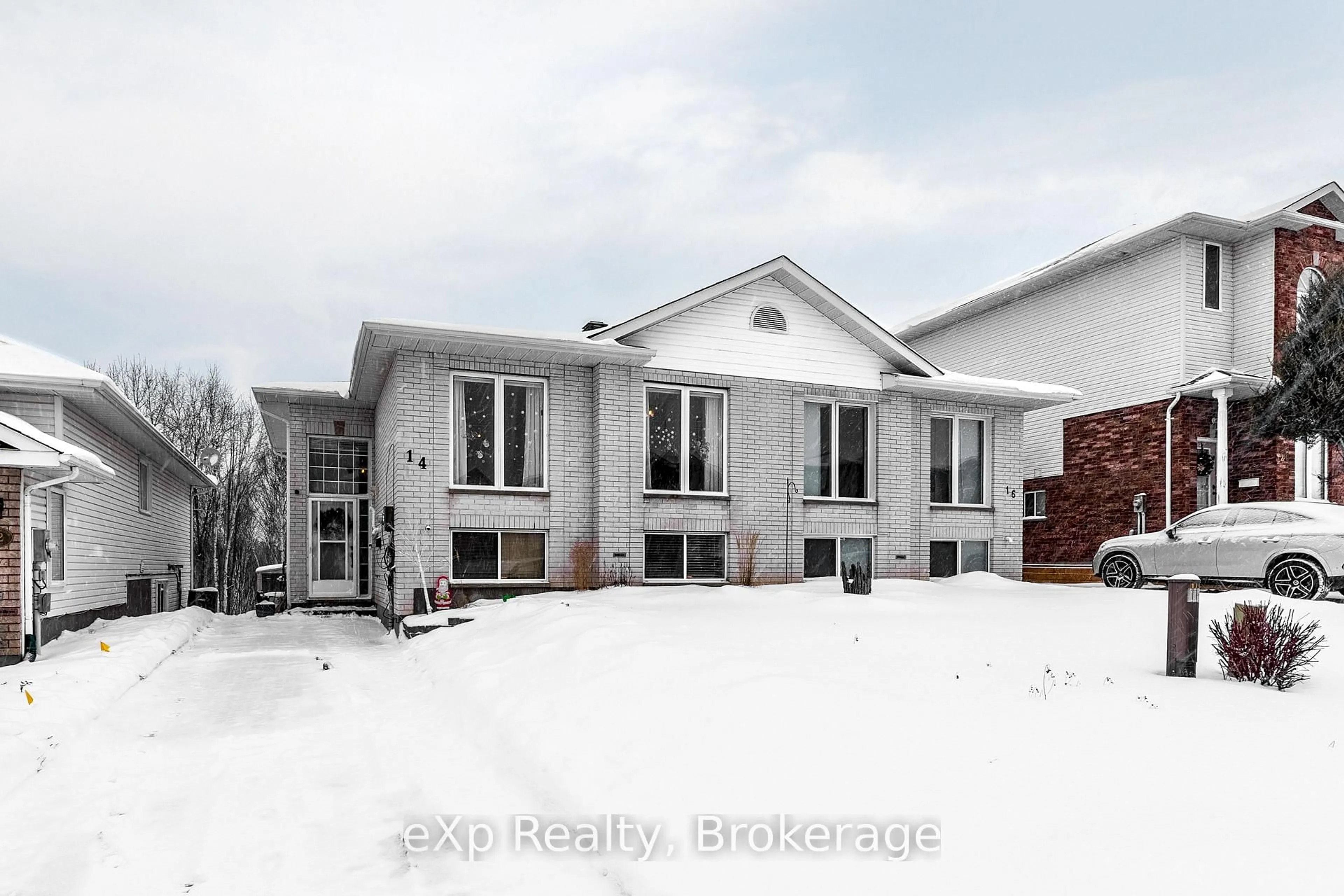 Unknown for 14 Timber Ridge Crt, Greater Sudbury Ontario P3E 6K1