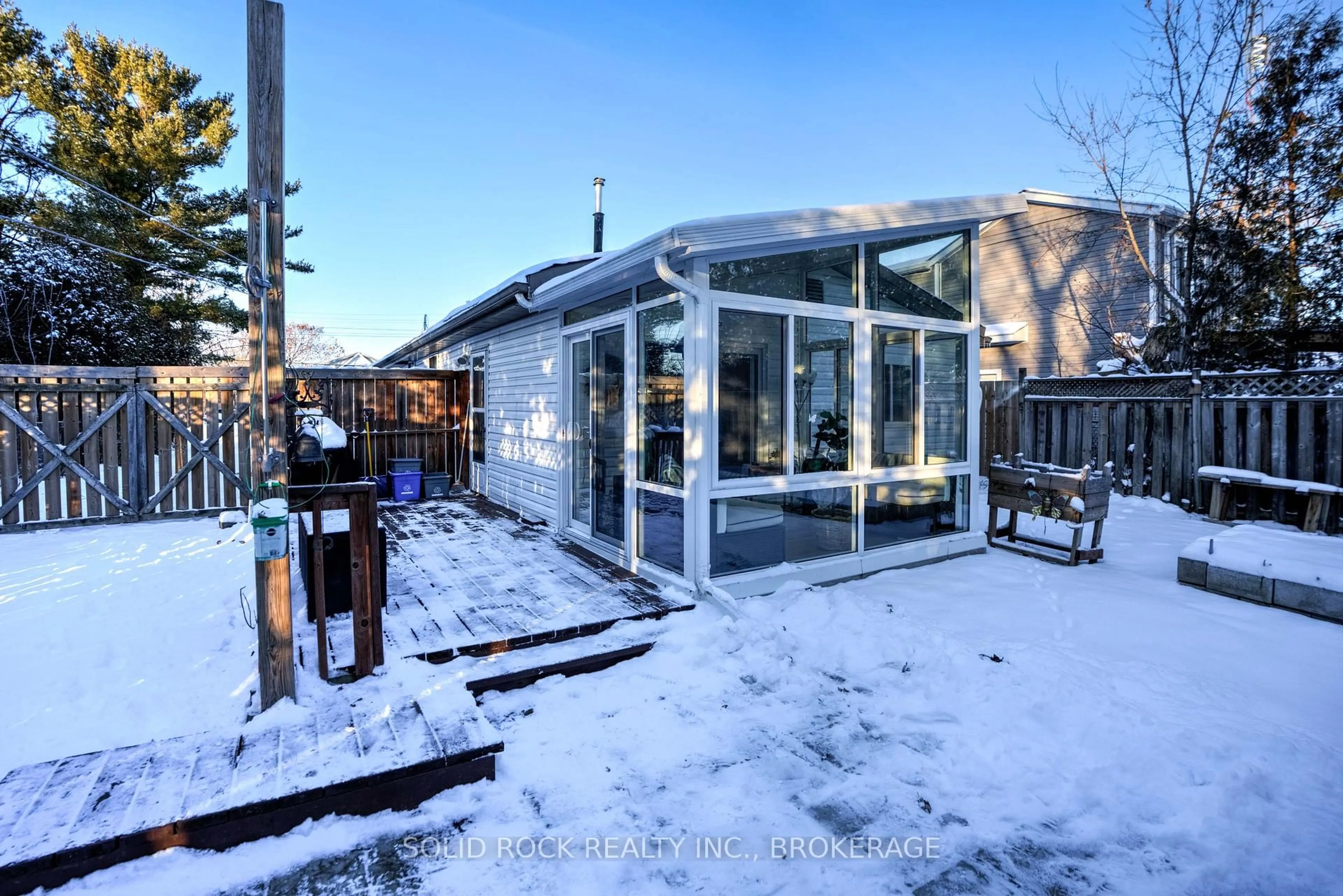 Patio, unknown for 20 Maccauley St, Kingston Ontario K7K 2V5