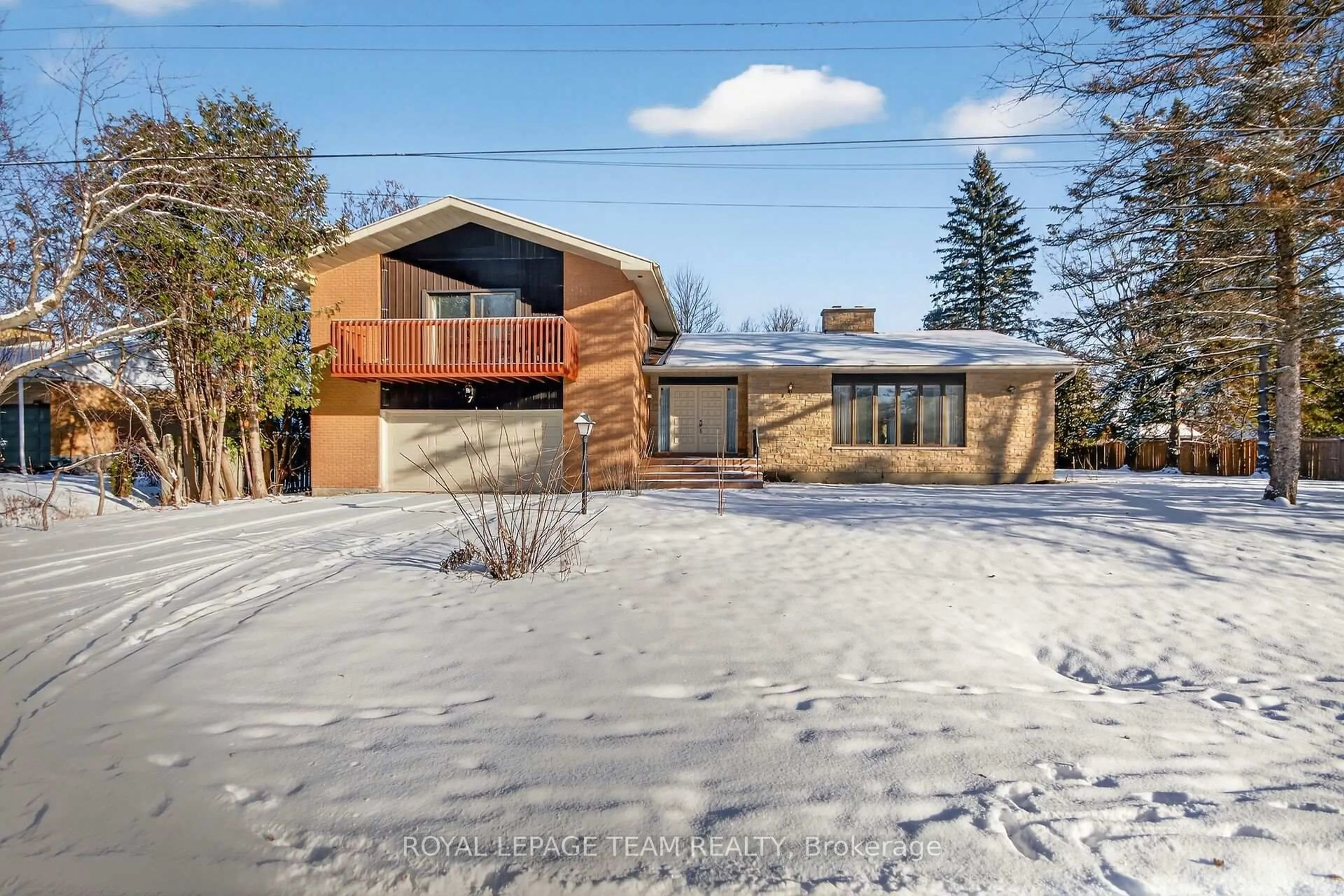 Home with brick exterior material, street for 7 Little Rd, Ottawa Ontario K1V 1H5