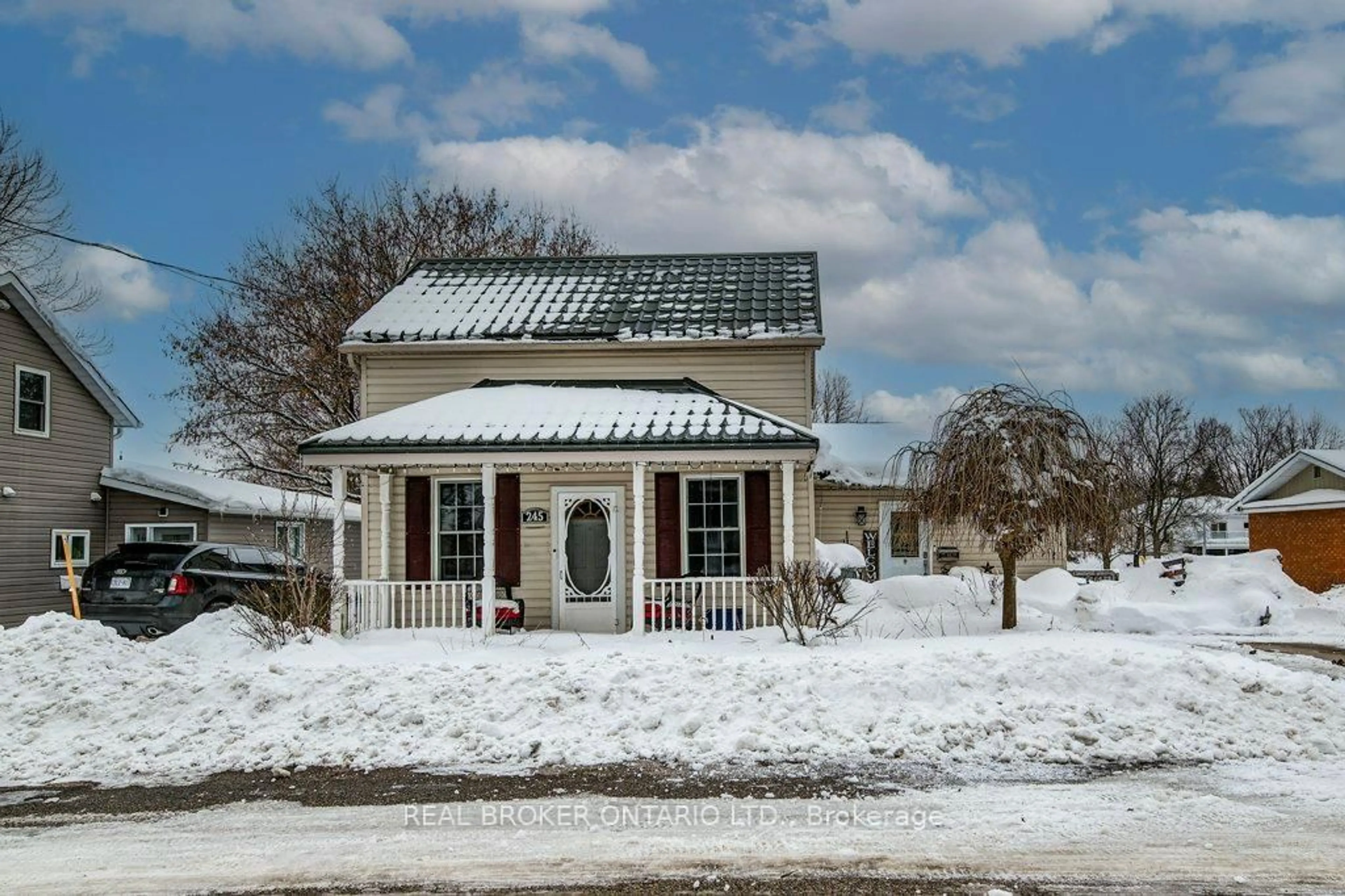 Unknown for 245 John Rosa St, North Perth Ontario N4W 2H3