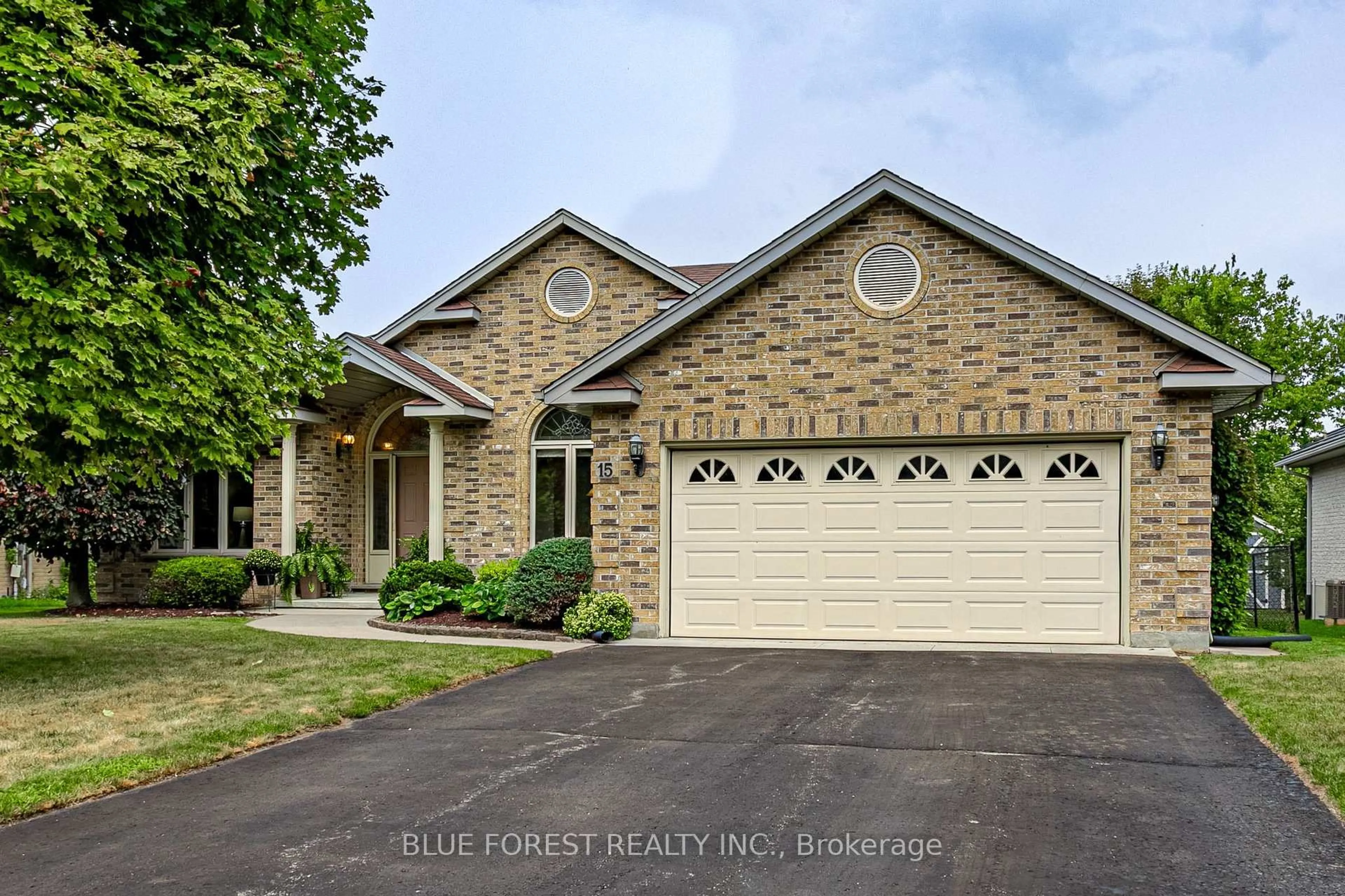 Home with brick exterior material, street for 15 Calvert Pl, Thames Centre Ontario N0L 1G3