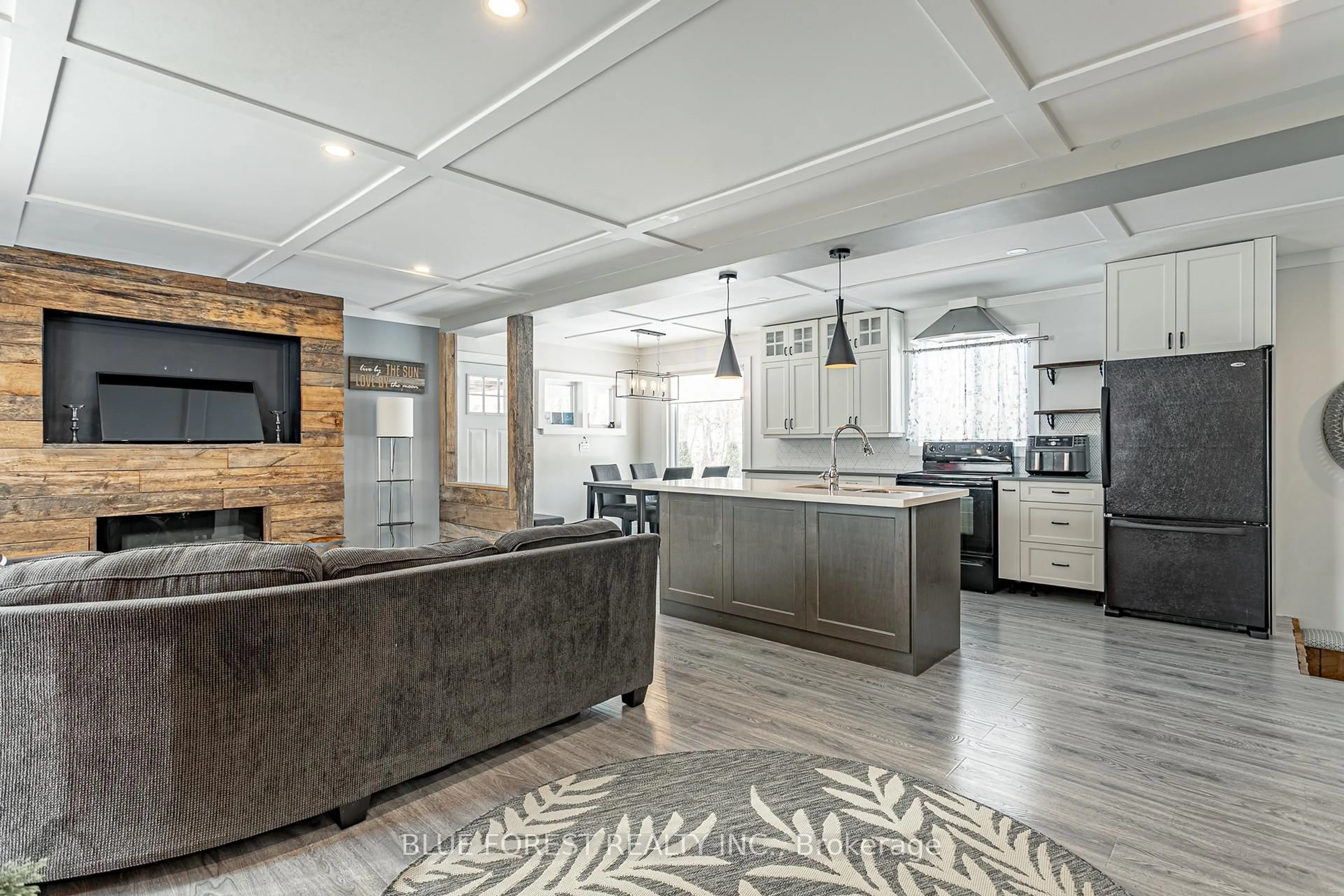 Open concept kitchen, unknown for 9716 Lakeshore Rd, Lambton Shores Ontario N0M 1T0