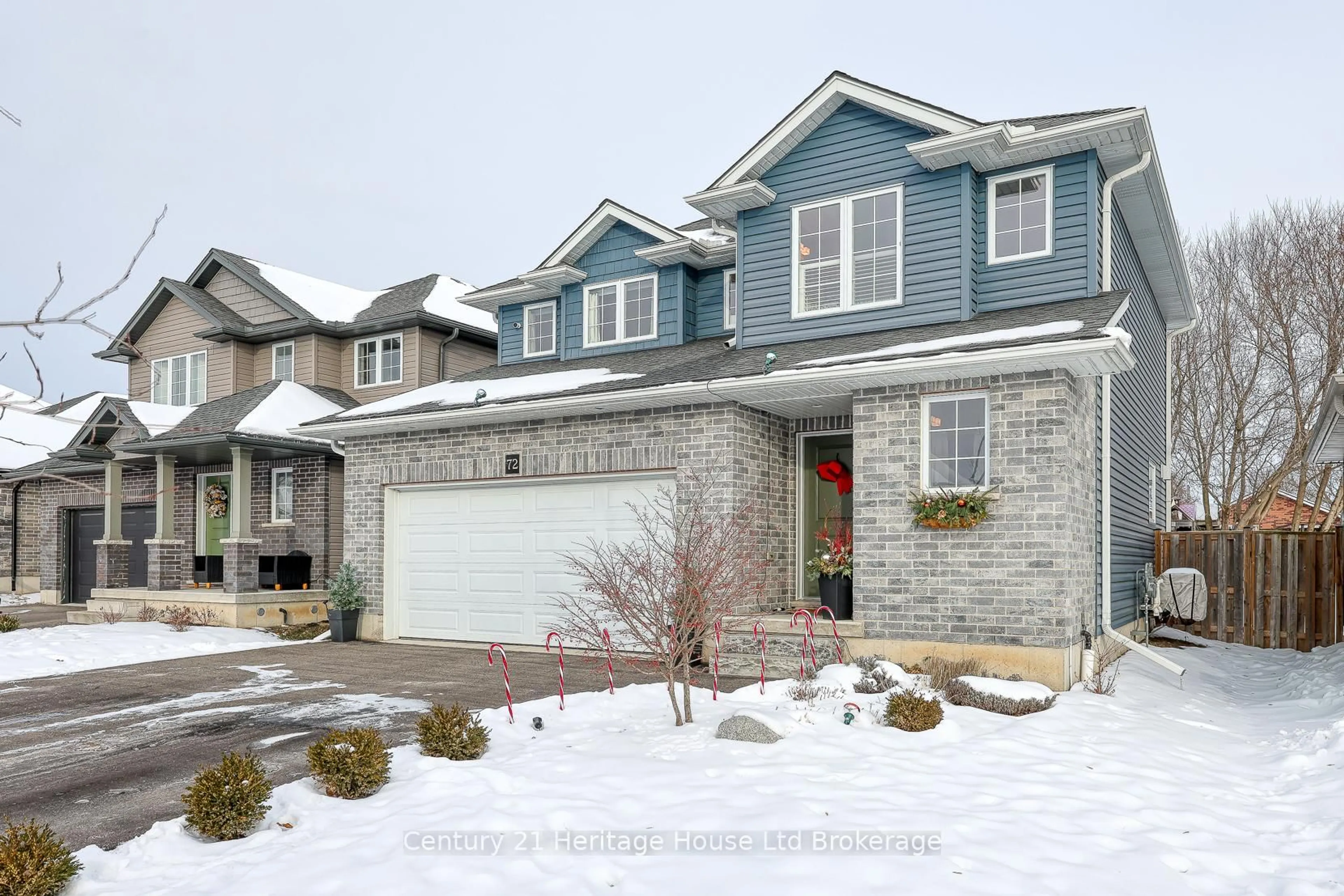 Home with brick exterior material, street for 72 Pearl St, Tillsonburg Ontario N4G 0A2