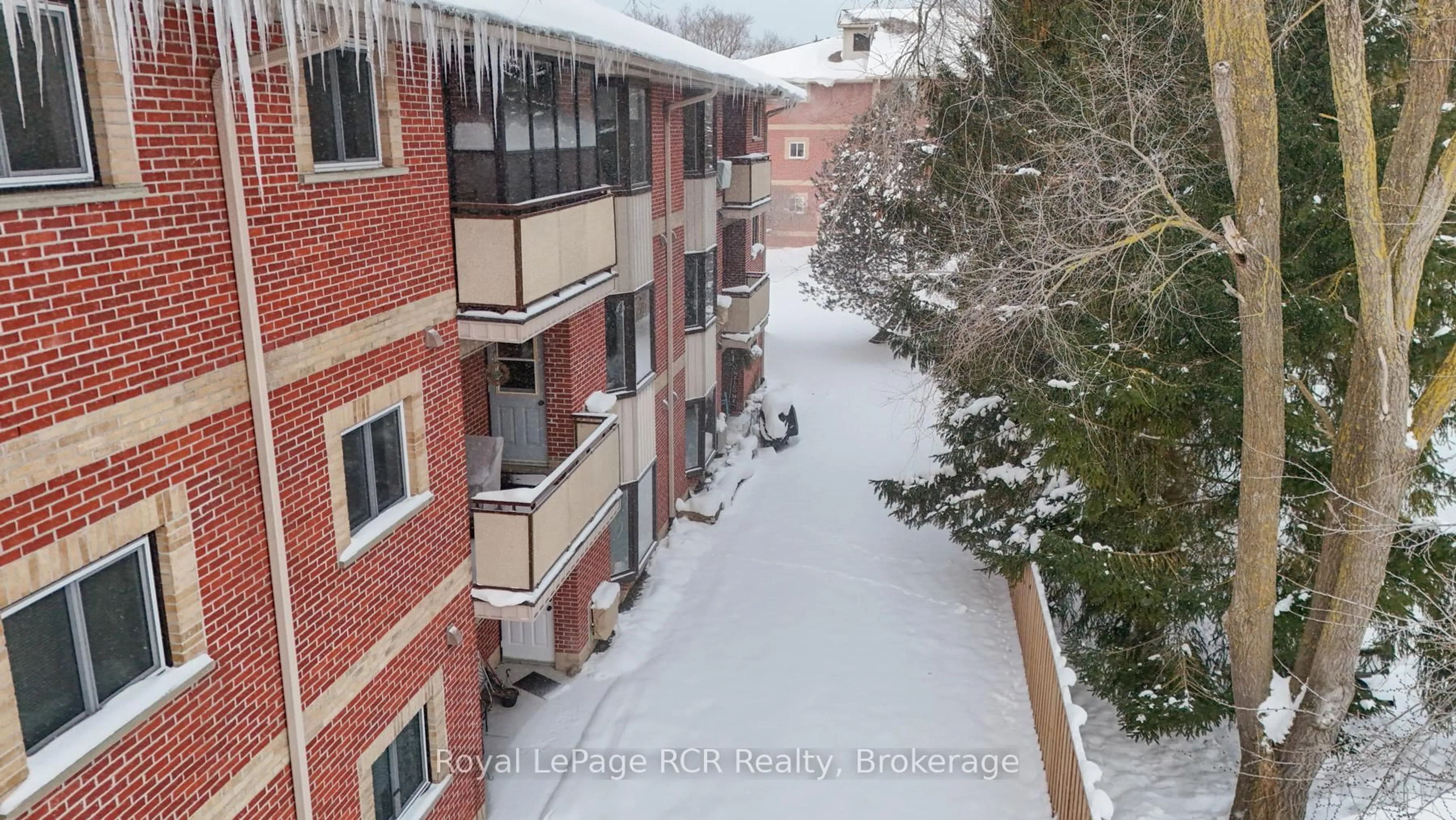 A pic from outside/outdoor area/front of a property/back of a property/a pic from drone, city buildings view from balcony for 497 BIRMINGHAM ST WEST St #306, Wellington North Ontario N0G 2L1