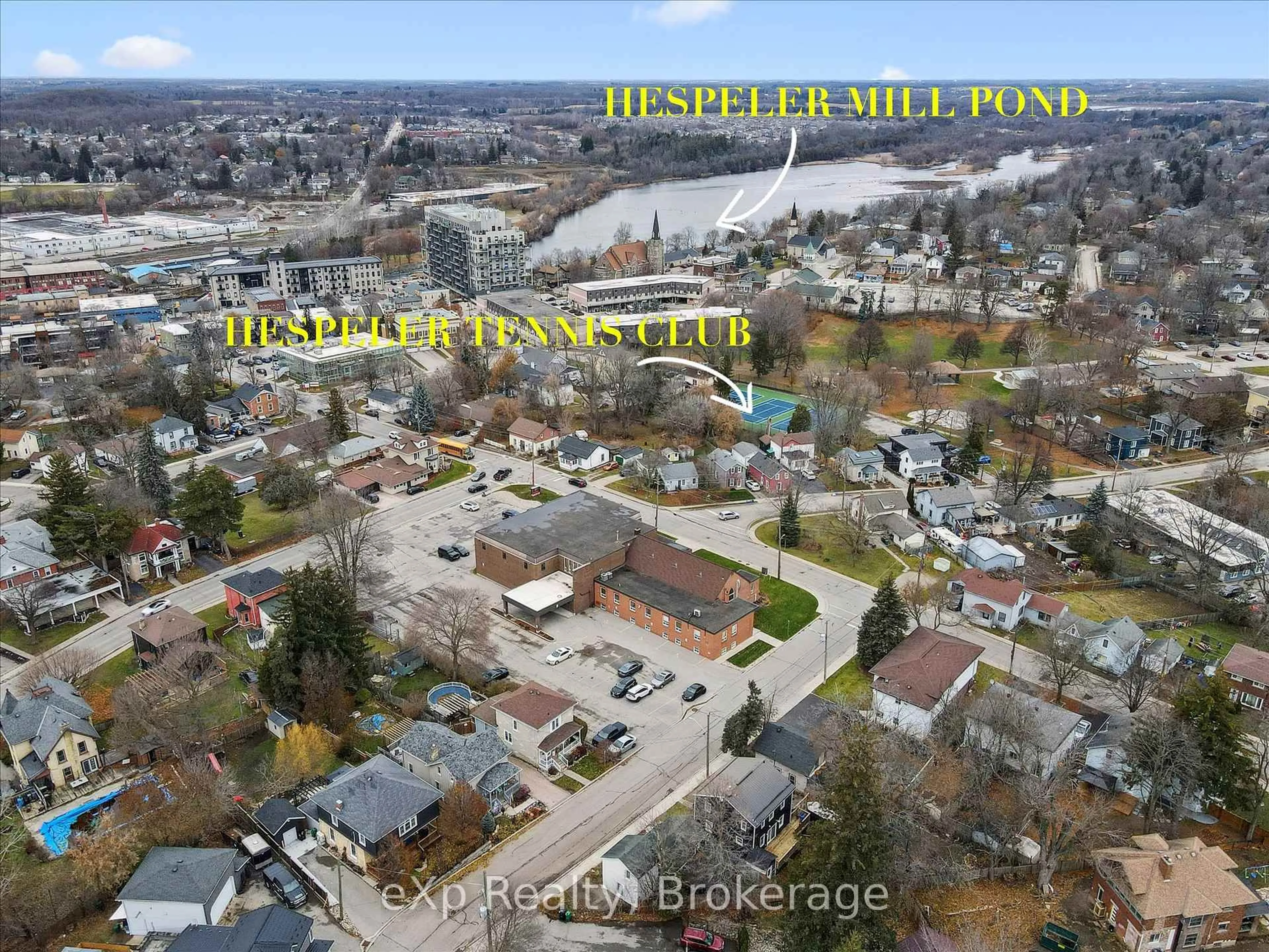 A pic from outside/outdoor area/front of a property/back of a property/a pic from drone, street for 20 Bergey St, Cambridge Ontario N3C 1P6