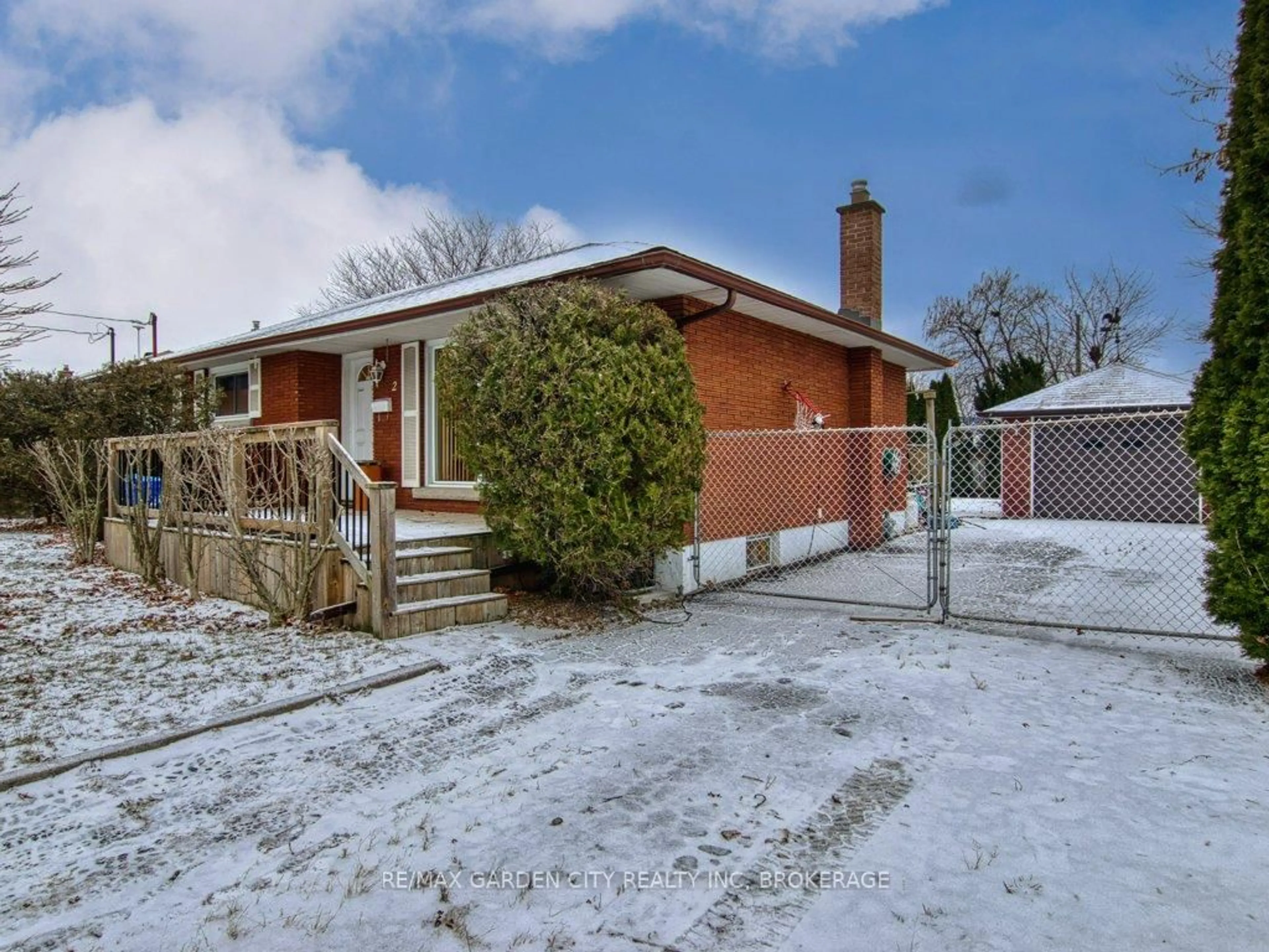 Home with brick exterior material, street for 2 Sikorski Ave, St. Catharines Ontario L2M 5W7