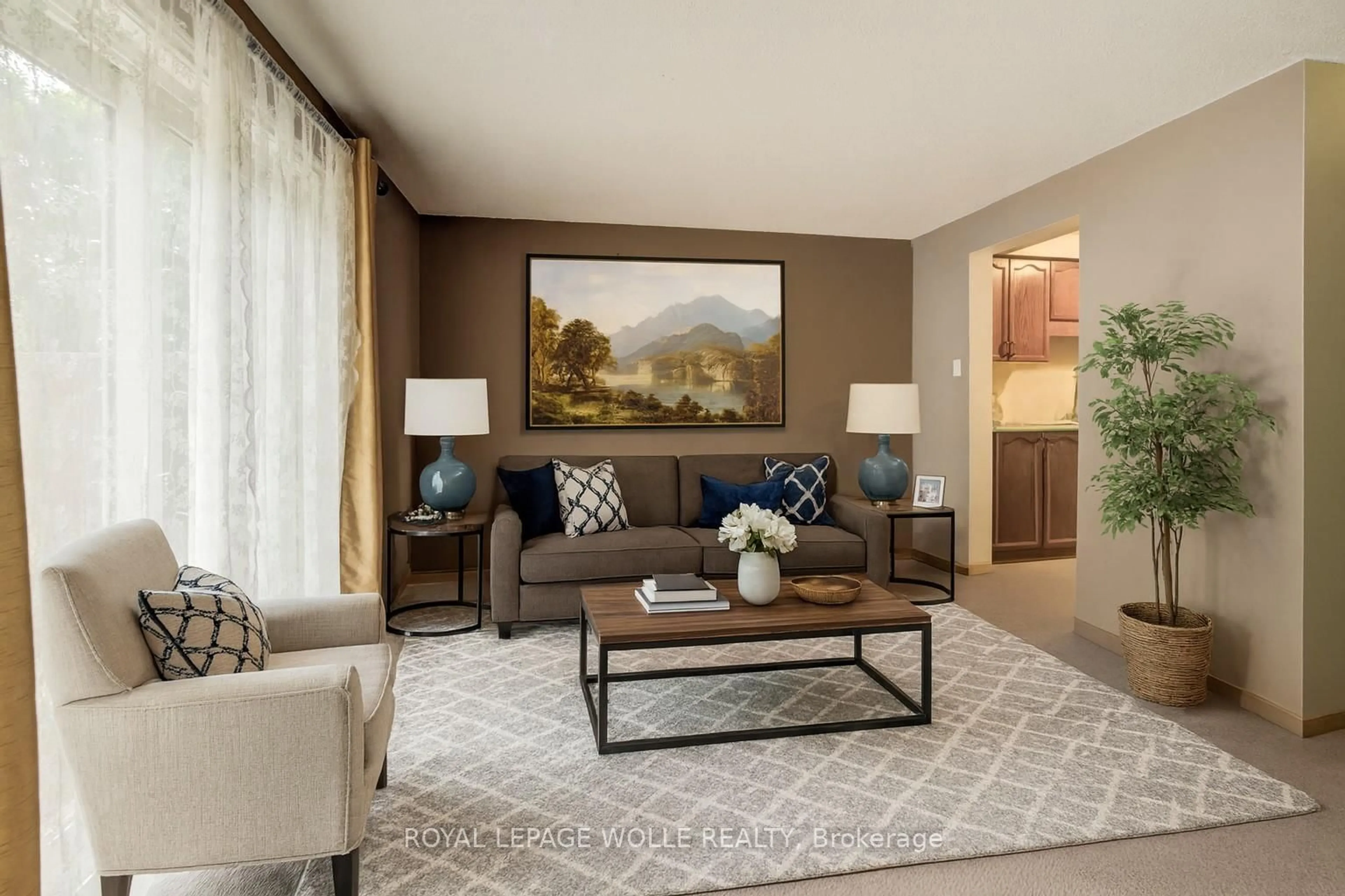 Living room with furniture, unknown for 465 Woolwich St #17, Waterloo Ontario N2K 3S4