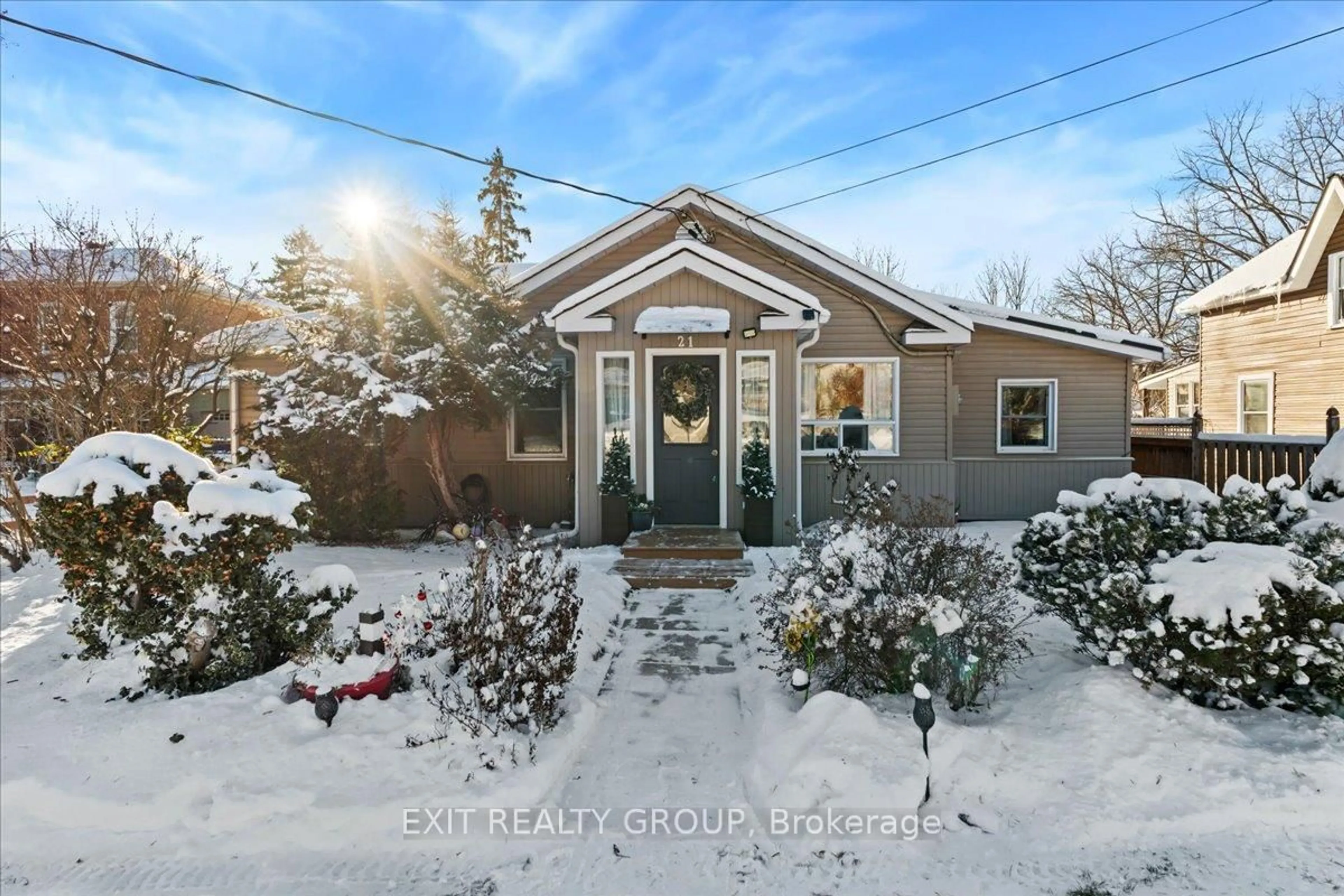 Unknown for 21 North Hastings Ave, Limoges Ontario K0K 2M0