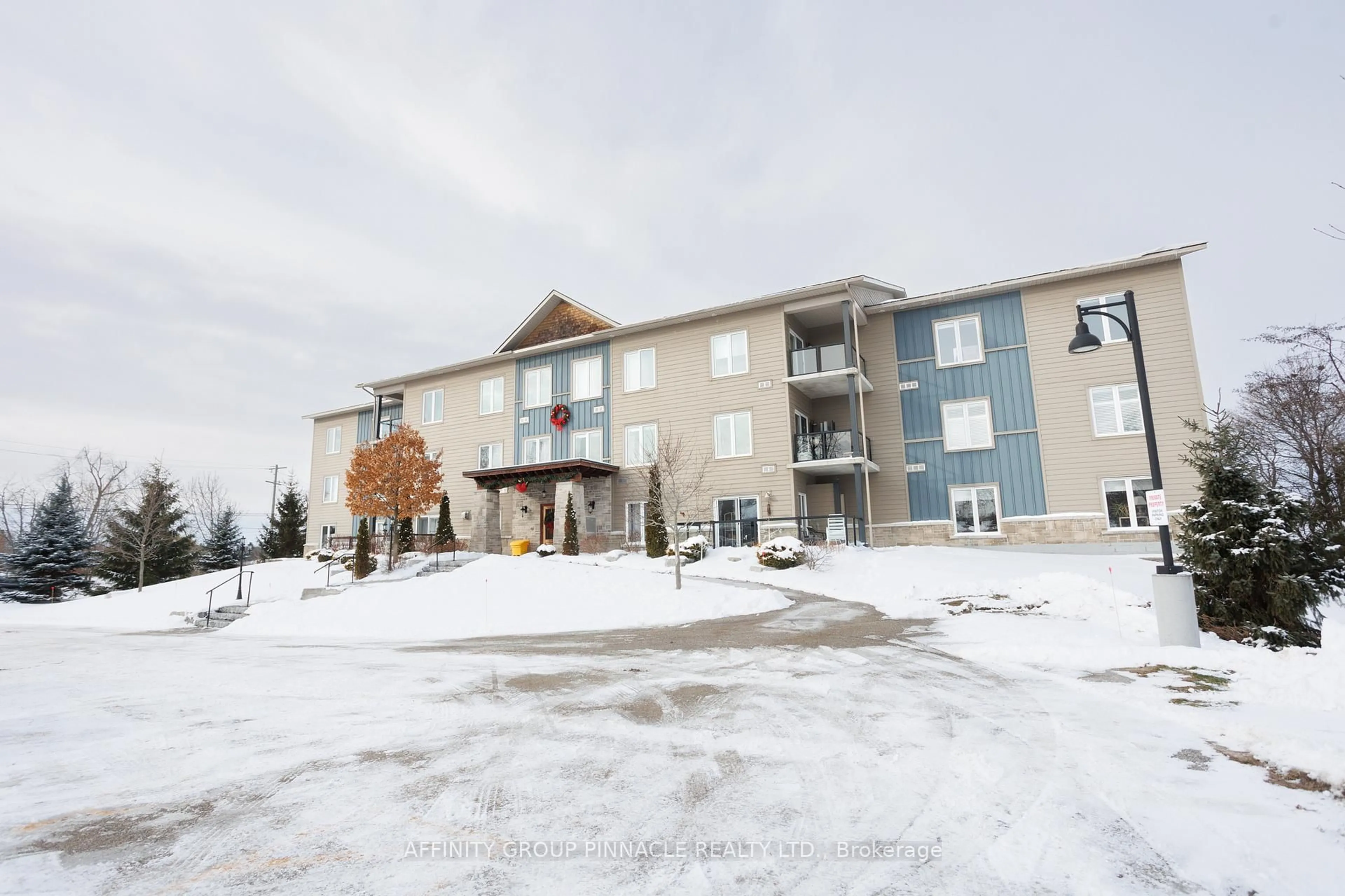 Unknown for 94 Francis St #103, Kawartha Lakes Ontario K0M 1N0