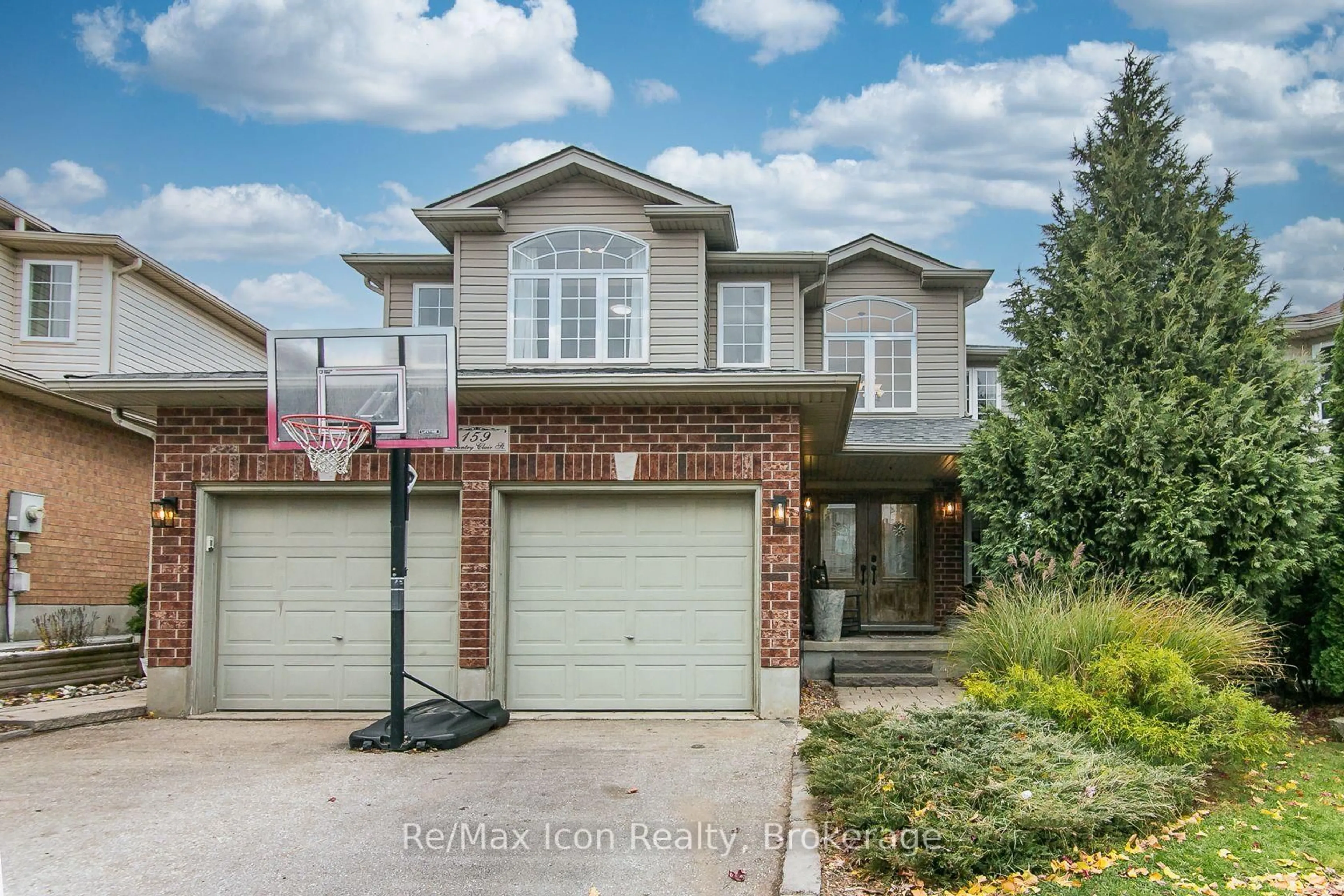 Home with brick exterior material, street for 159 Country Clair St, Kitchener Ontario N2A 4J7