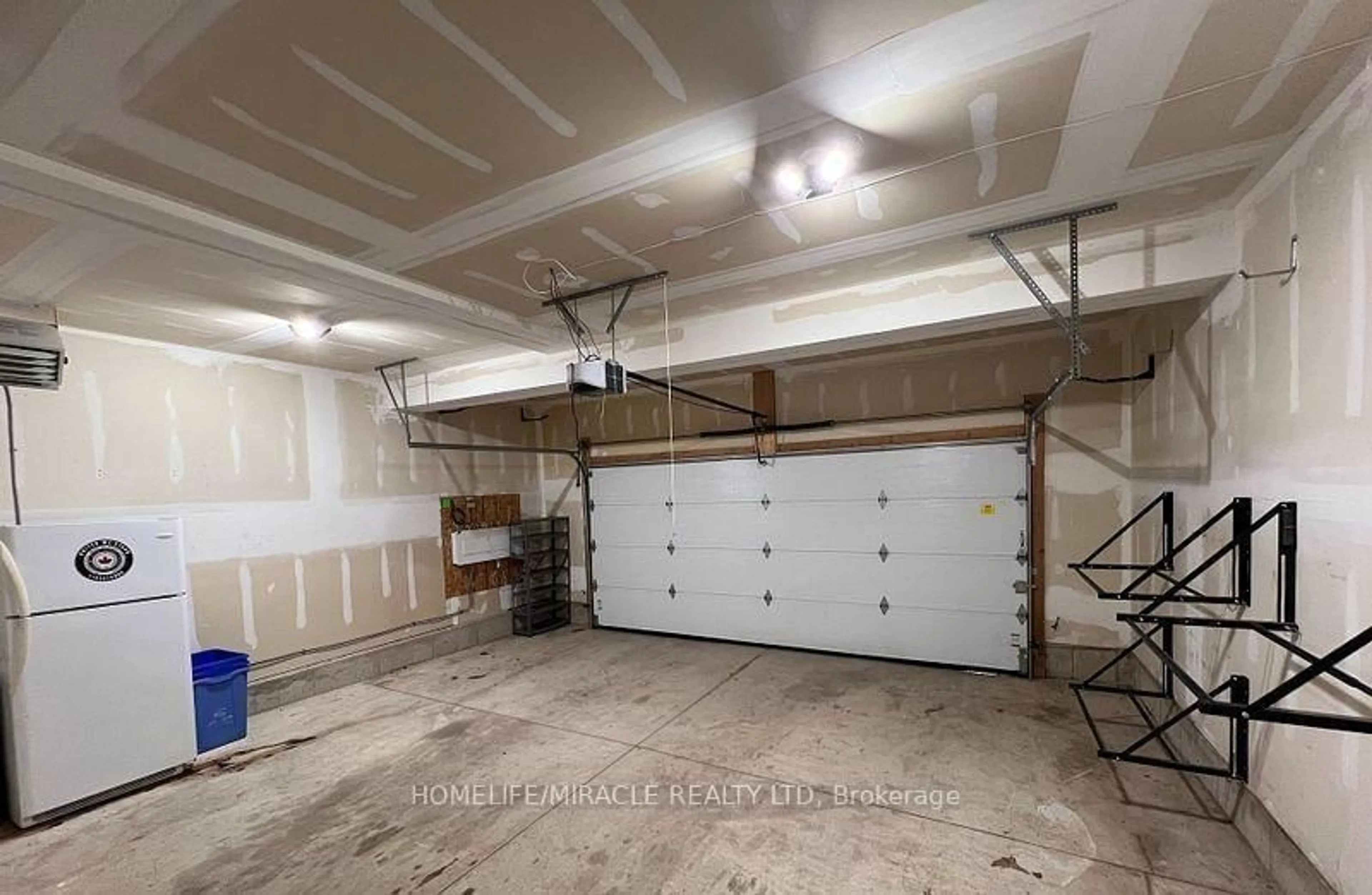 Indoor garage for 151 Agnes St, Thames Centre Ontario N0M 2P0