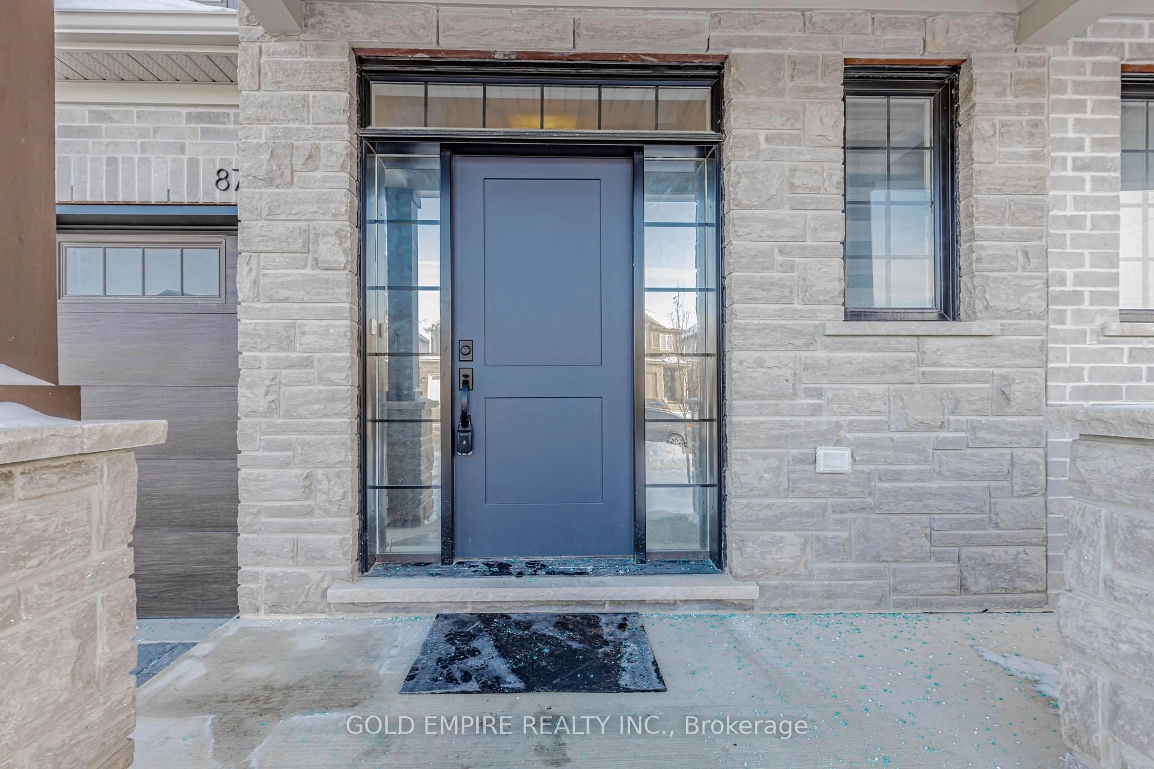 Indoor entryway for 87 STONEFIELD Lane, Middlesex Centre Ontario N0M 2A0