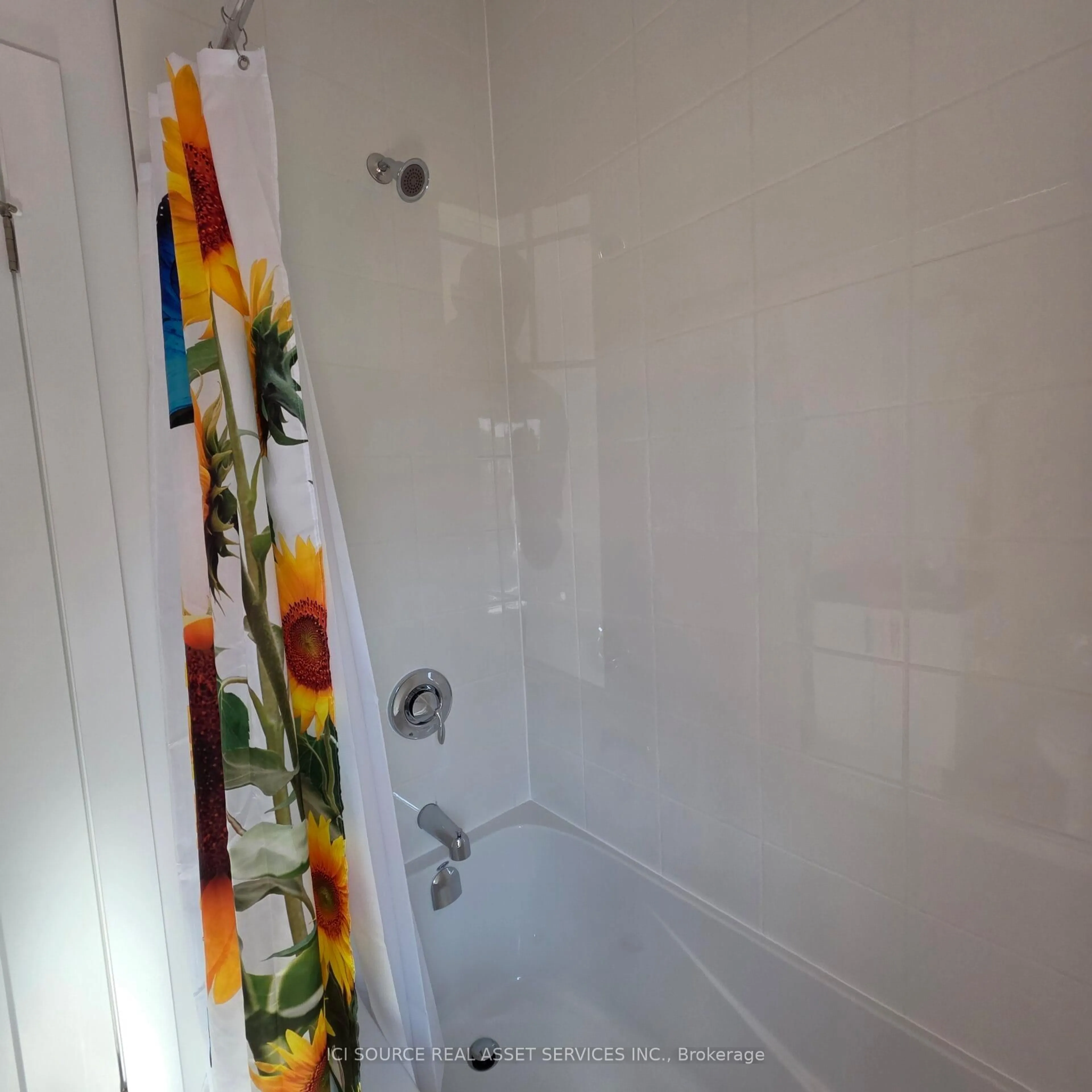 A pic of a room for 319 Telford Tr, Georgian Bluffs Ontario N0H 1S0